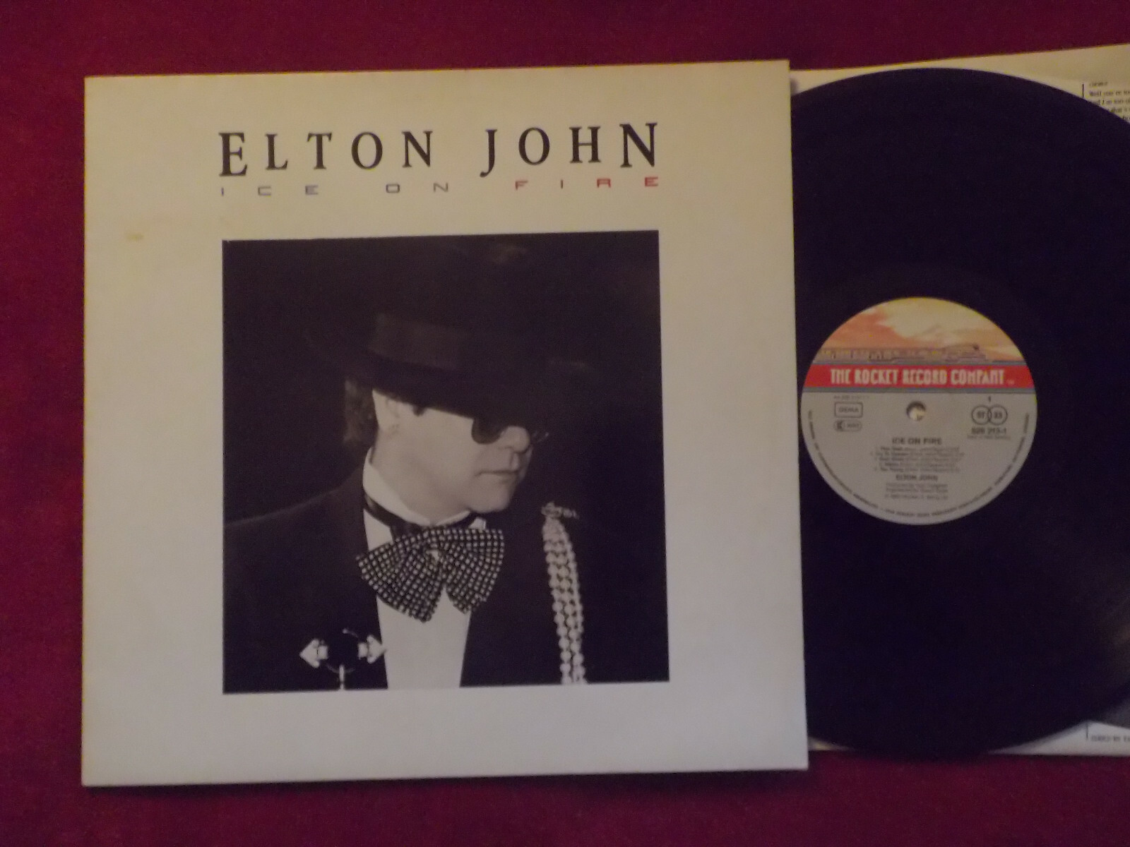 Elton John – Ice on fire | LP, Rocket Record Company, 1985