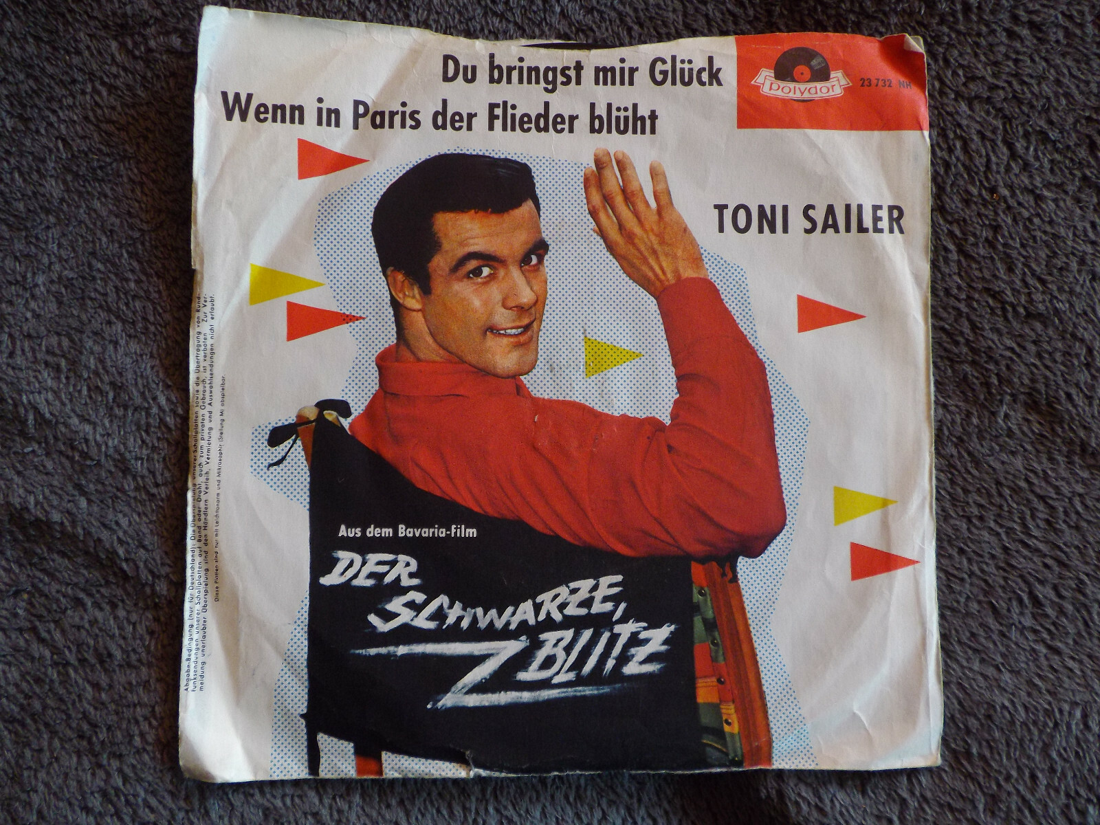 Toni Sailer – Du bringst mir Glück / Wenn in Paris der Flieder blüht | Polydor 23 732, Bild 2