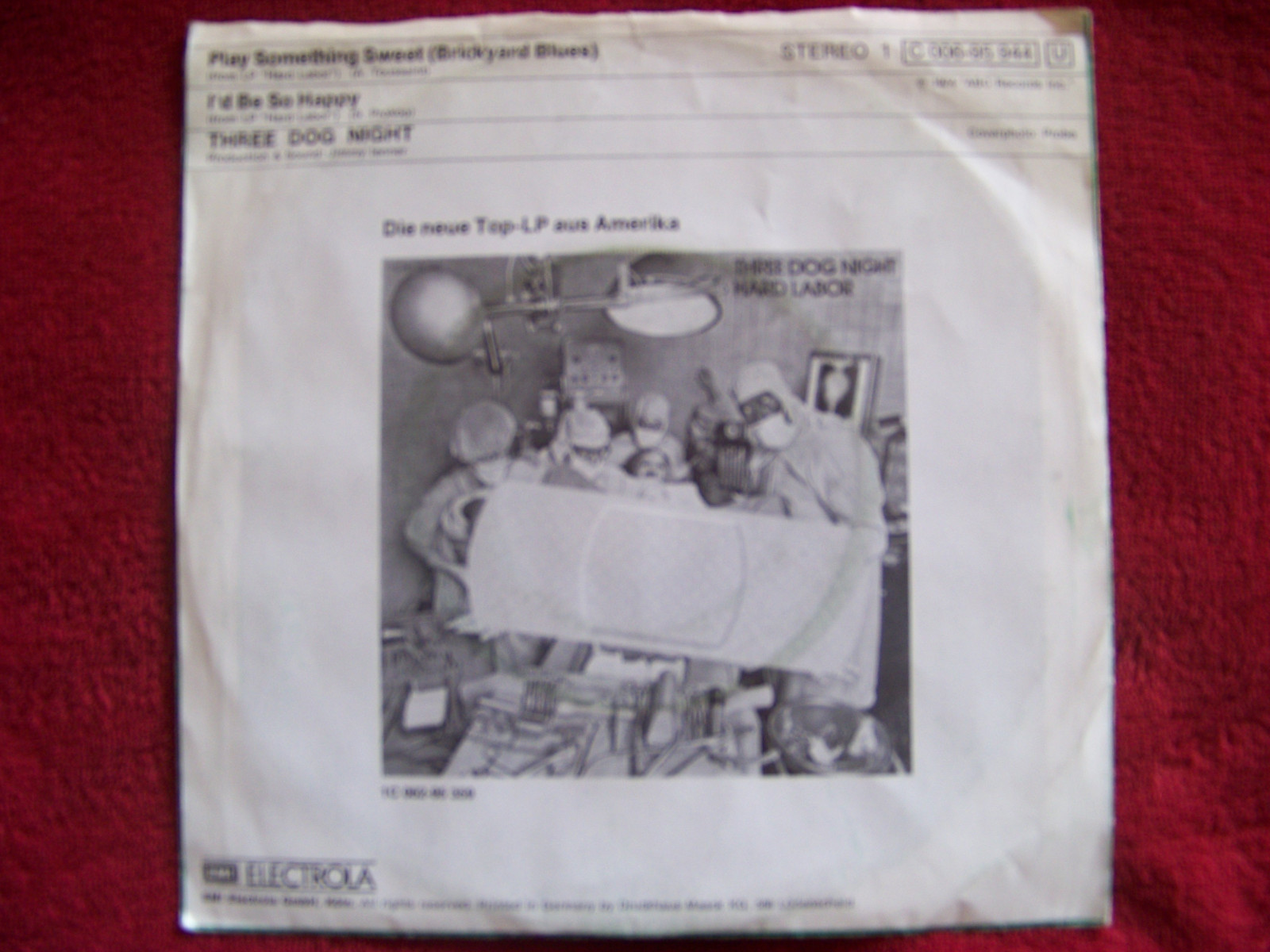 Three Dog Night – Play Something Sweet / I´d Be So Happy · Single, 1974, Bild 2