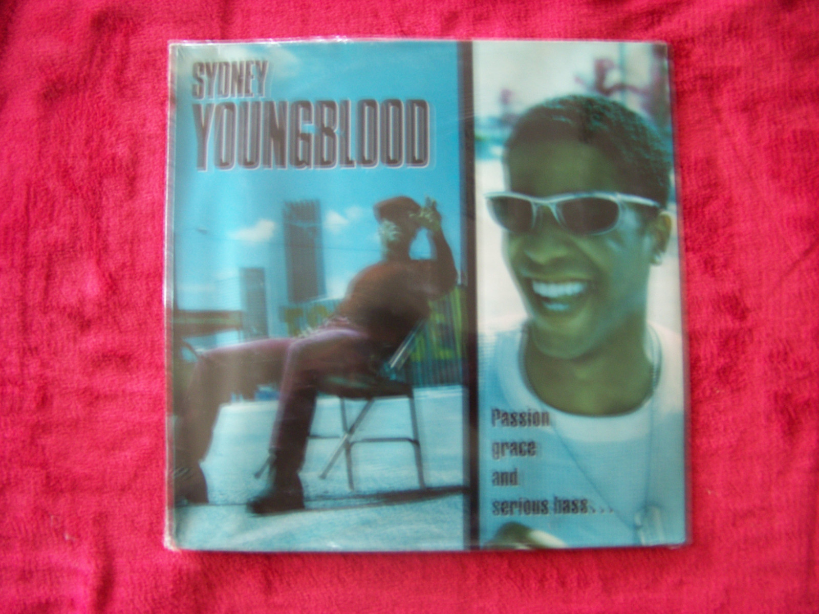 Sydney Youngblood – Passion grace and serious bass (LP)