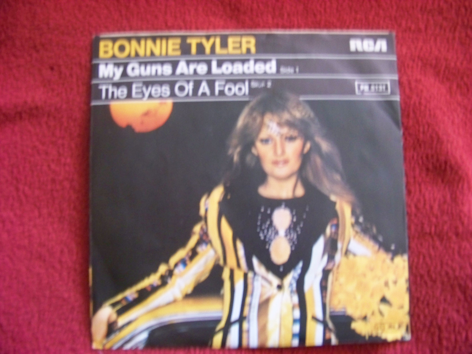 Bonnie Tyler – My guns are loaded / The eyes of a fool | RCA Records PB 5131, Bild 2