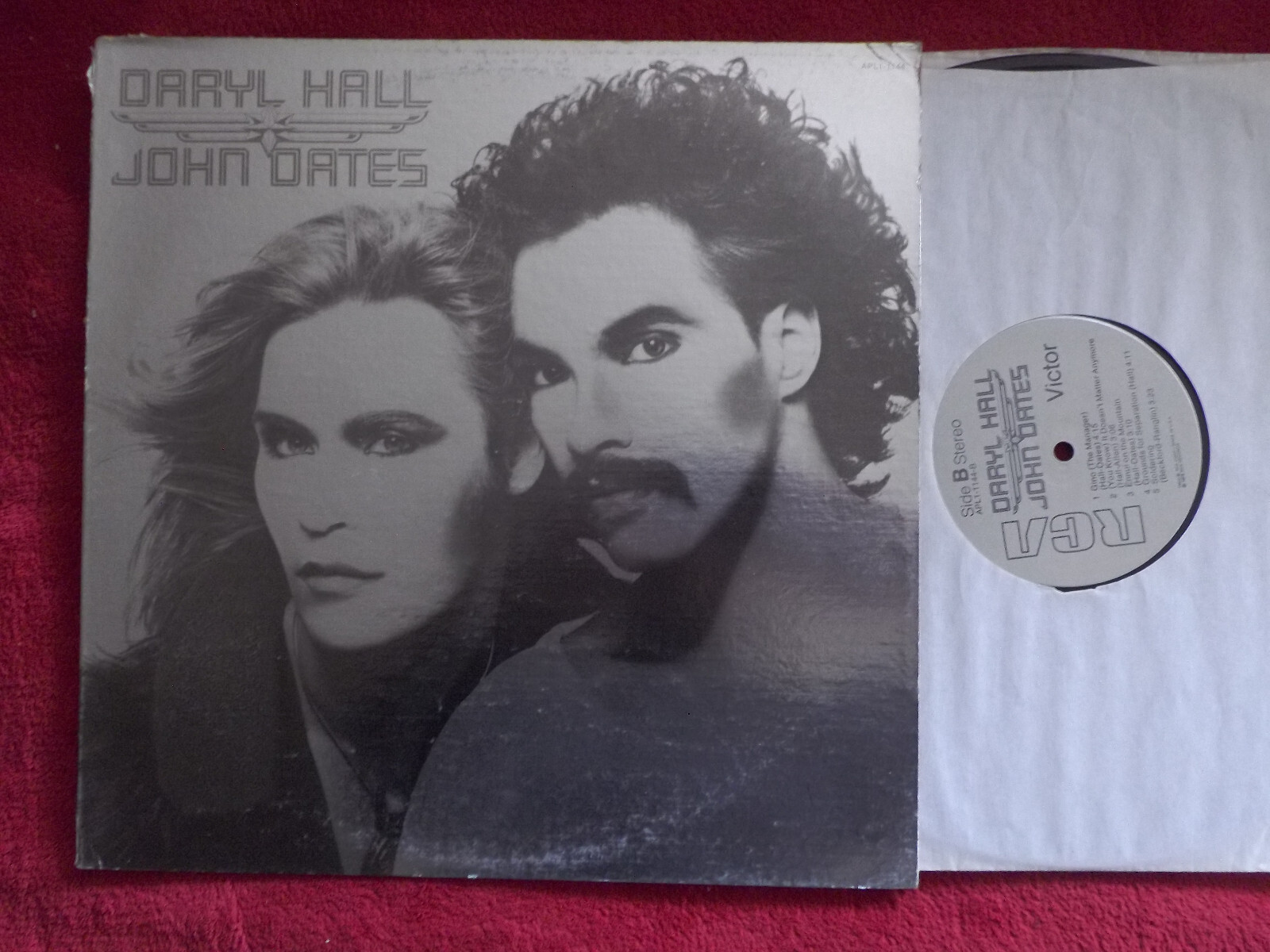 Daryl Hall & John Oates – Daryl Hall & John Oates | RCA Records APL1-1144, US-LP (1975)