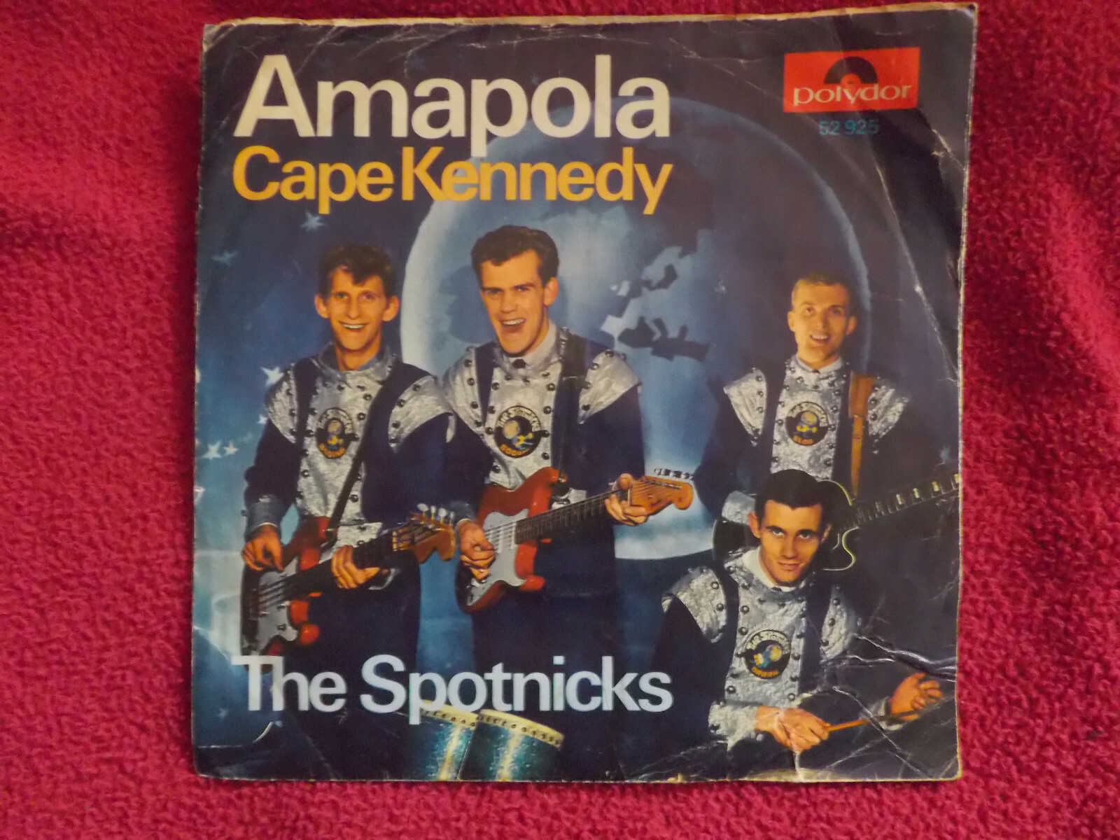 The Spotnicks – Amapola / Cape Kennedy (Polydor, 1964), Bild 2