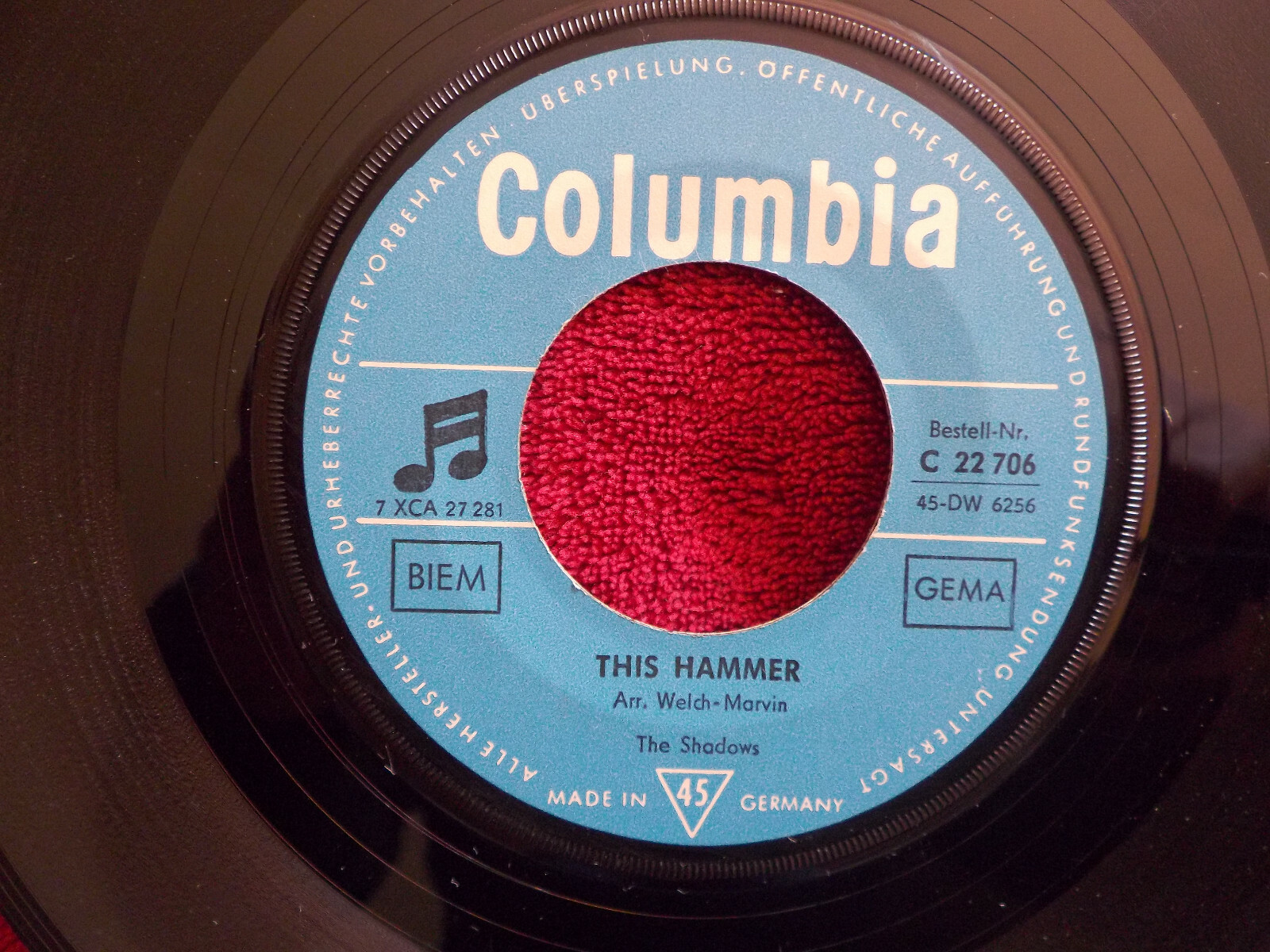 The Shadows – Theme for Young Lovers / This Hammer | Columbia 45er, Bild 2