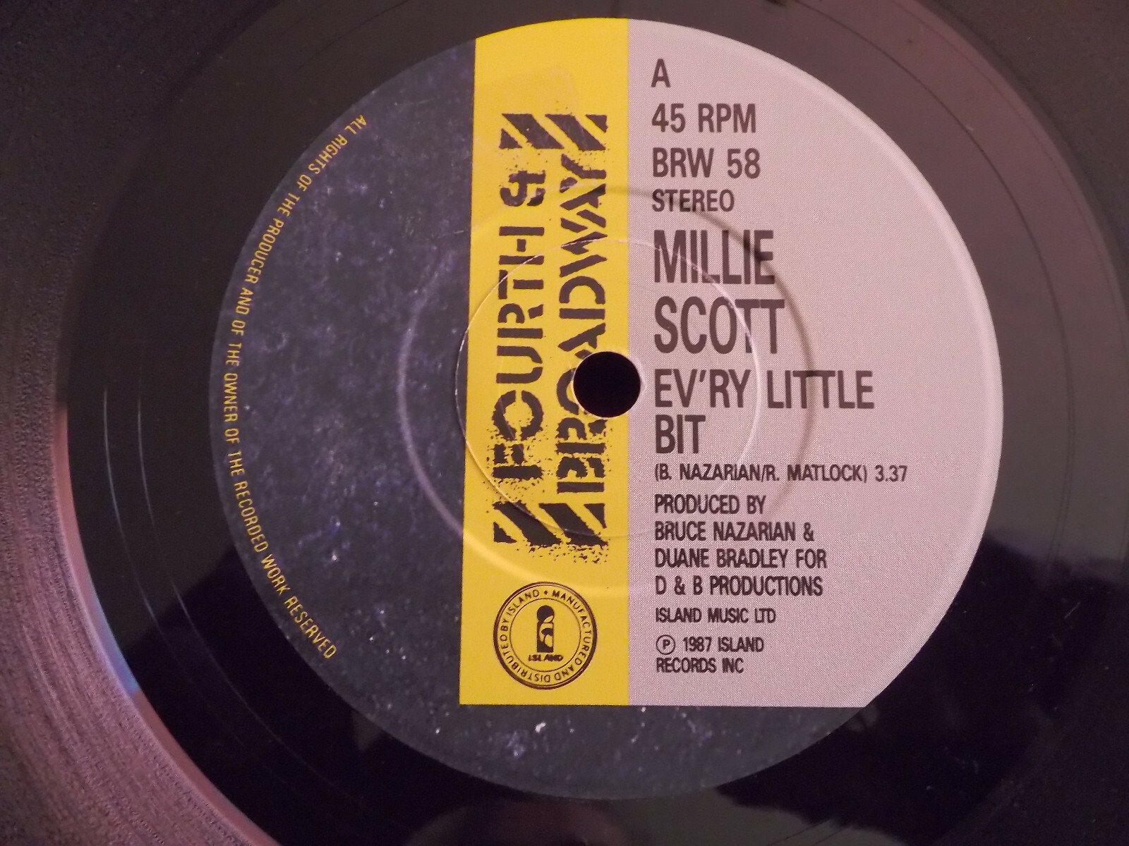 Millie Scott – Ev´ry little bit / Ev´ry little bit (Instr.) | 45 U/min