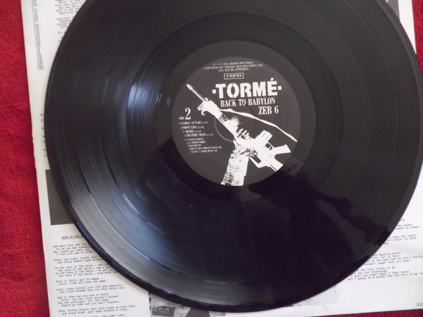 Tormé – Back to Babylon | LP, Zebra Records, ZEB 6, England 1985, Bild 2