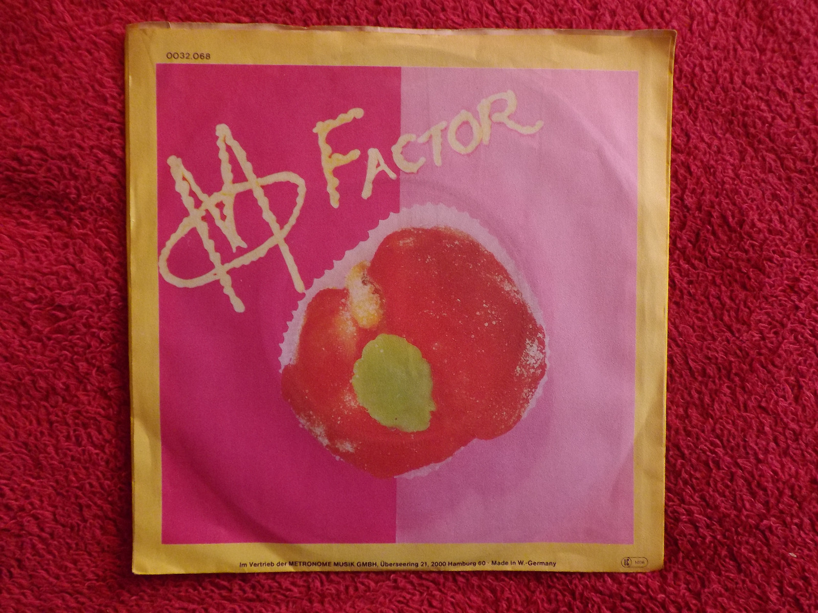 M – Pop muzik / M factor – MCA Records 0032.068, deutsche Single (1979), Bild 2