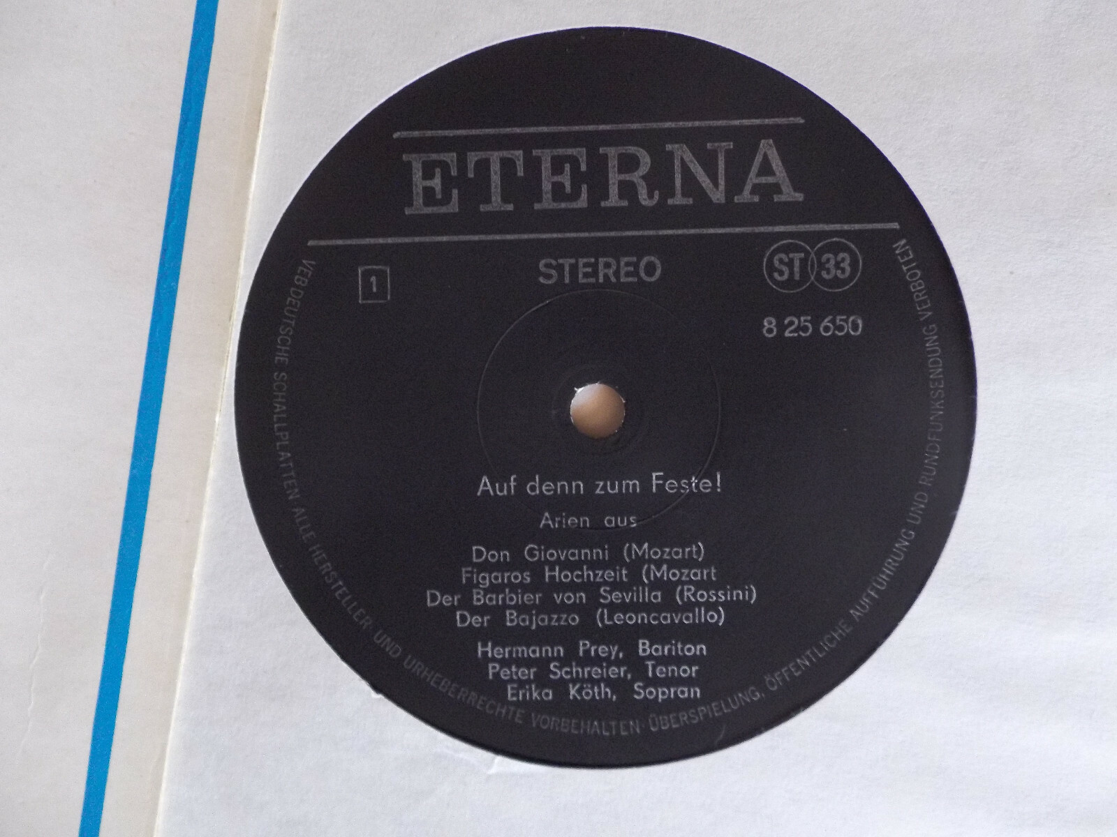 Hermann Prey – Auf denn zum Feste: Szenen und Arien aus berühmten Opern (LP, Eterna 8 25 650), Bild 2