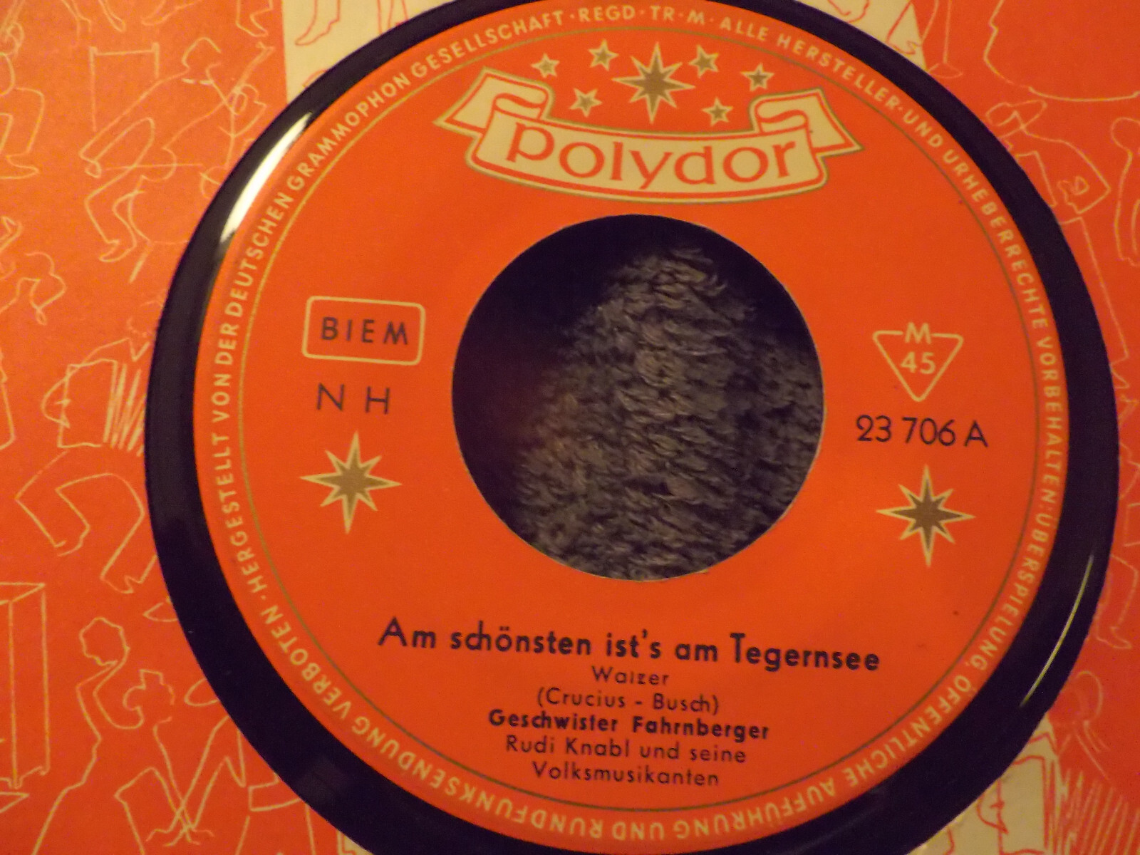 Geschwister Fahrnberger – Am schönsten ist´s am Tegernsee / In Garmisch-Partenkirchen (Polydor 23 706), Bild 2