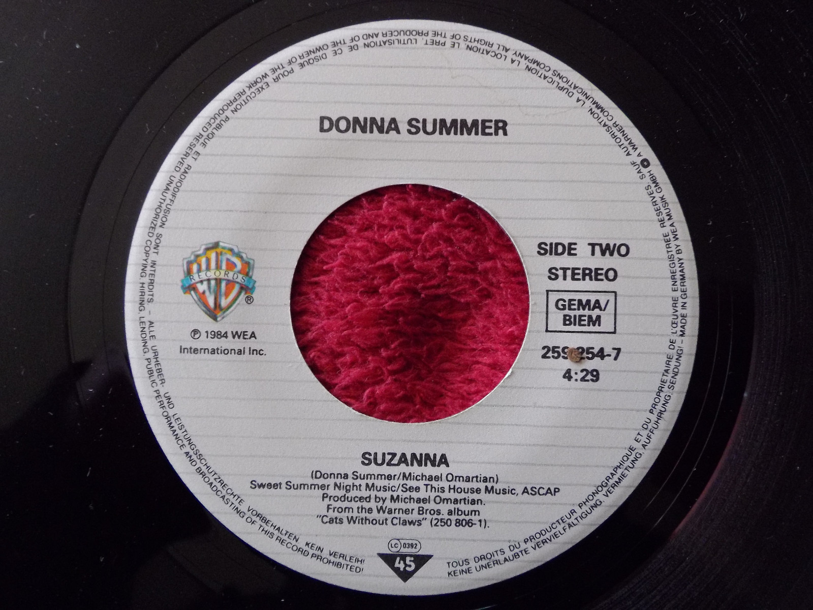 Donna Summer – Supernatural Love / Suzanna | Warner Bros. Records 259 254-7, 7-Inch-Single, 1984, Bild 2