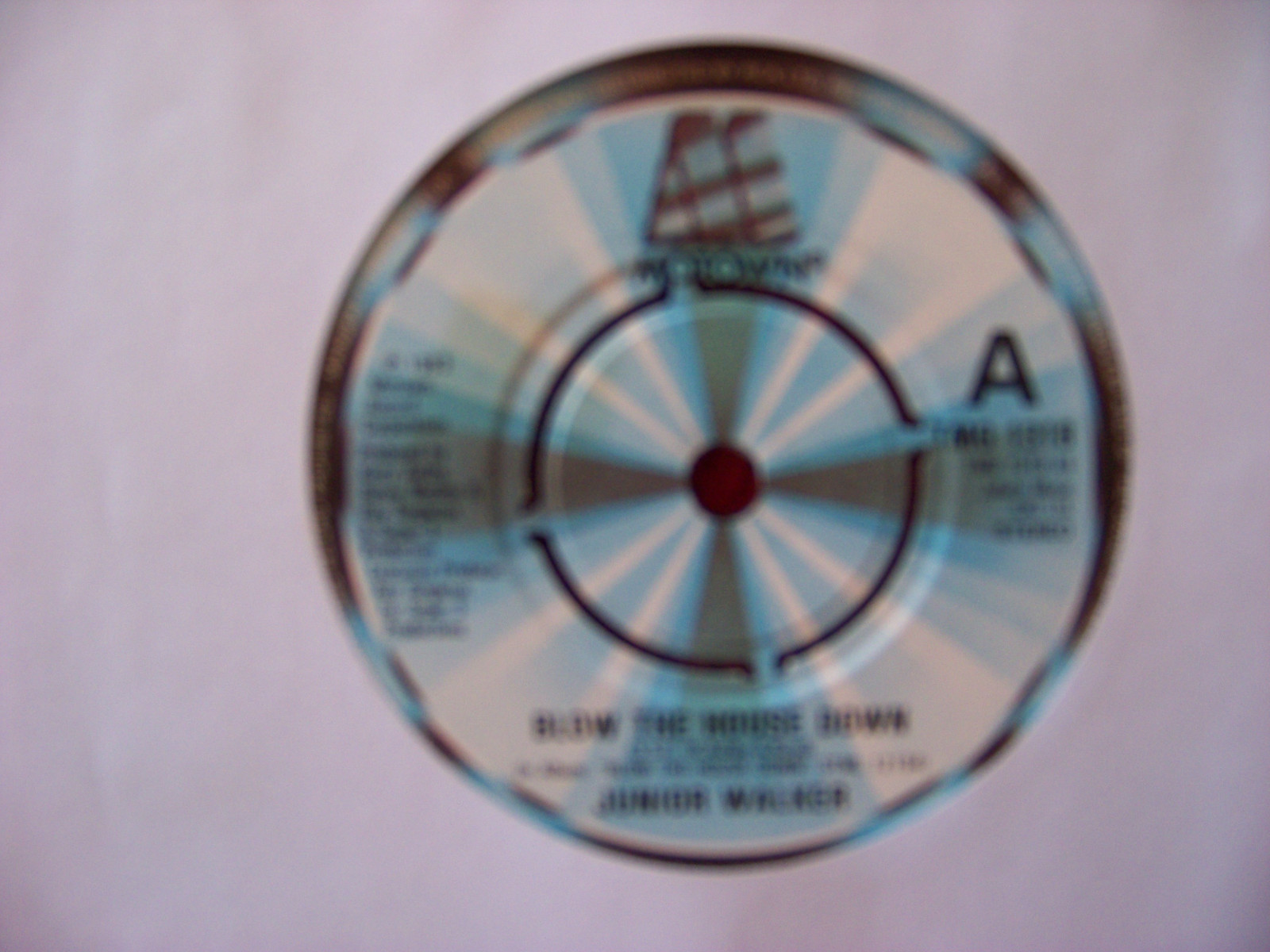 Junior Walker – Blow the House Down / Ball Baby (Motown 45)