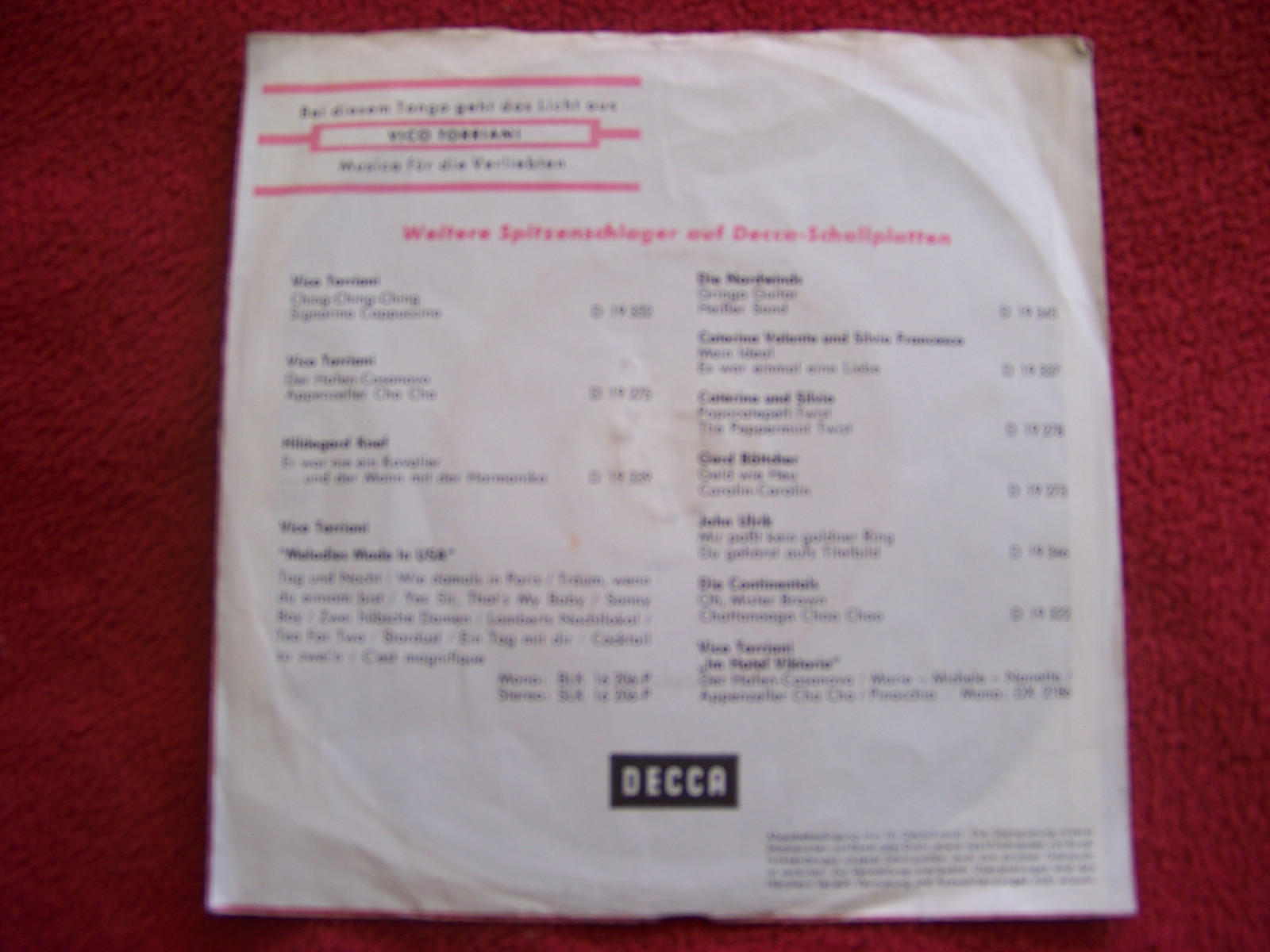 Vico Torriani – Bei diesem Tango geht das Licht aus / Musica für die Verliebten | Decca D 19 354, Bild 2