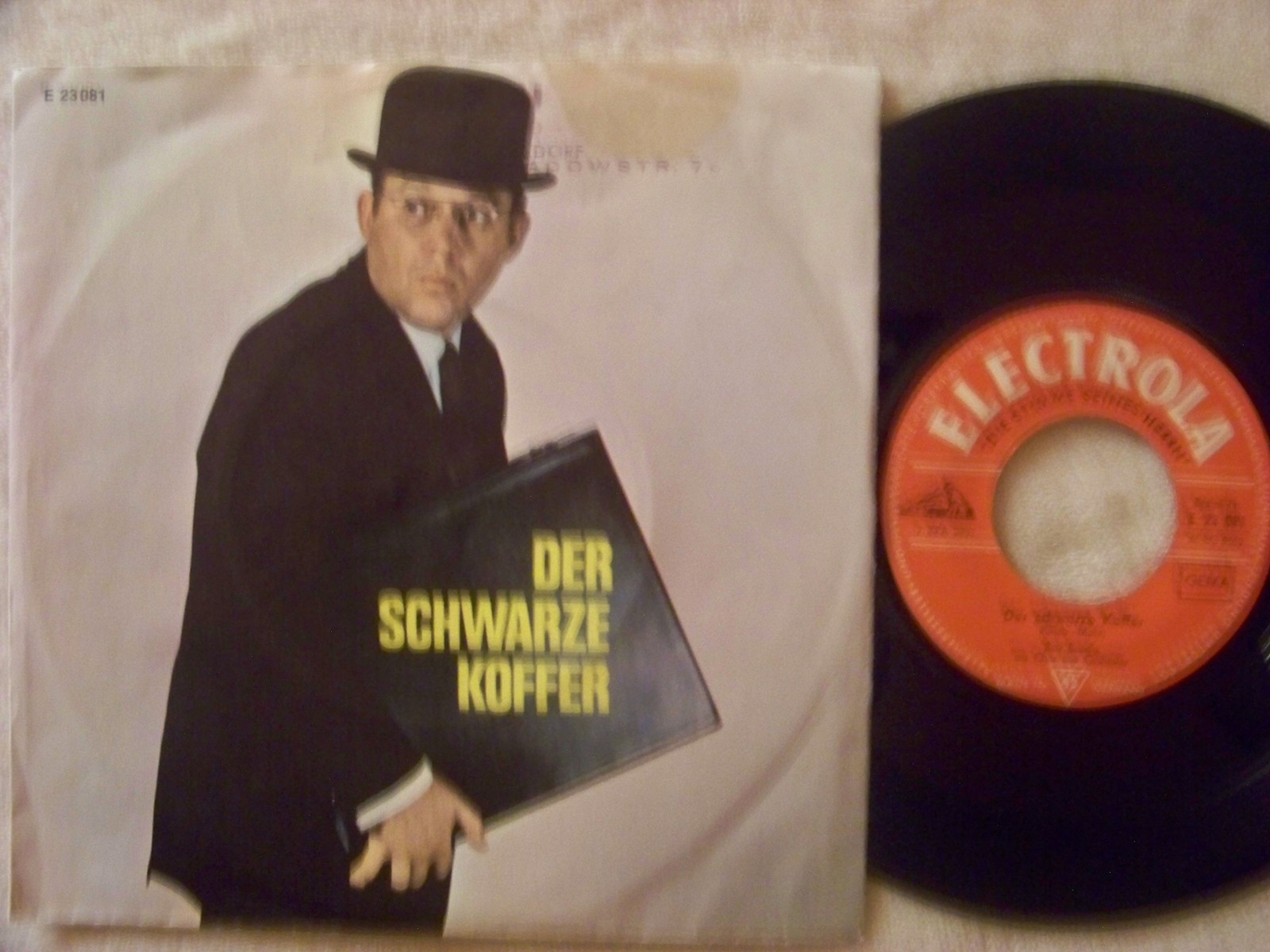 Ralf Bendix – Der schwarze Koffer / Sag mir deine Sorgen (7″-Single)