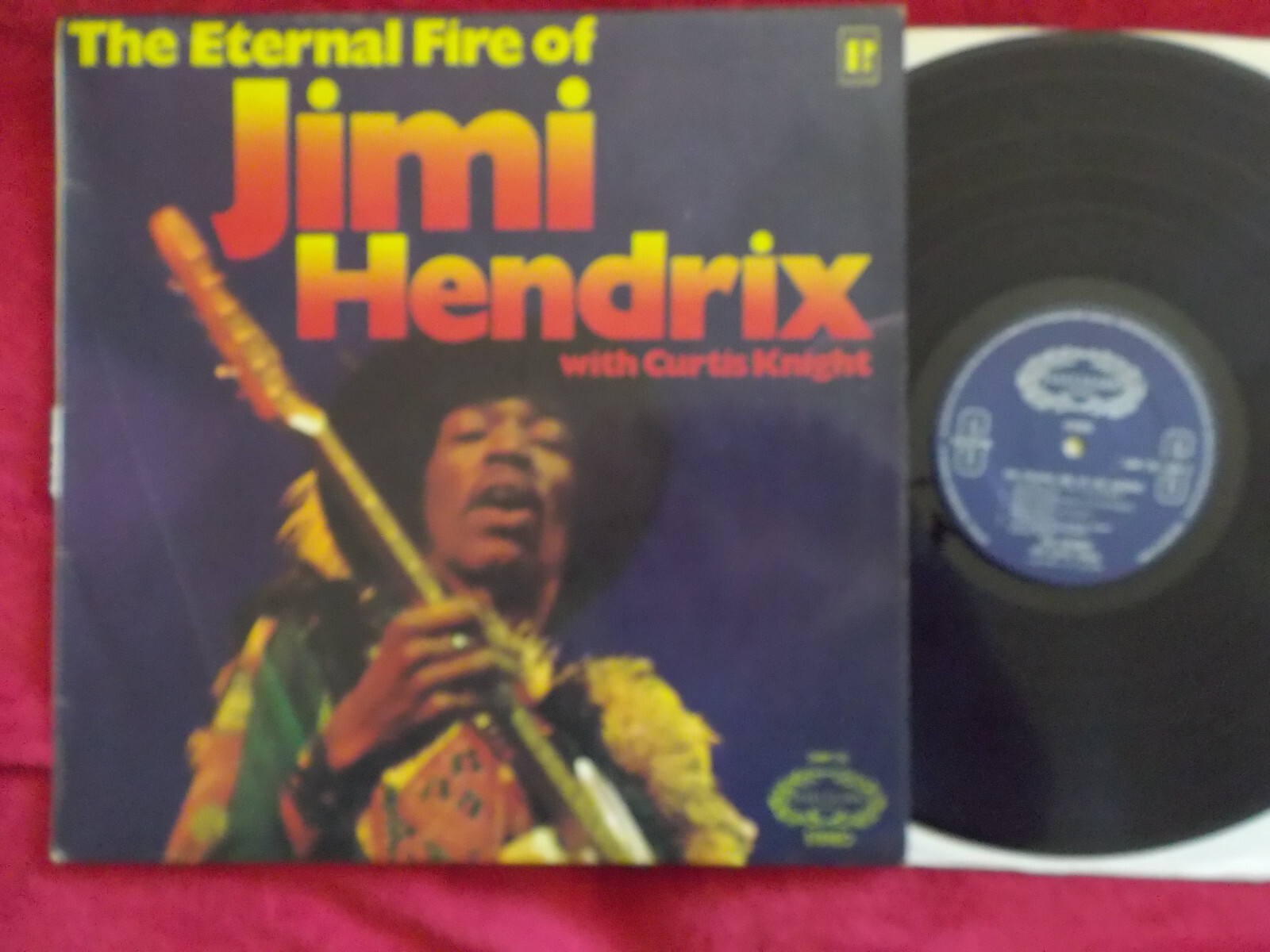 Jimi Hendrix with Curts Knight – The eternal fire of Jimi Hendrix (Hallmark Records, SHM  732, 1971)
