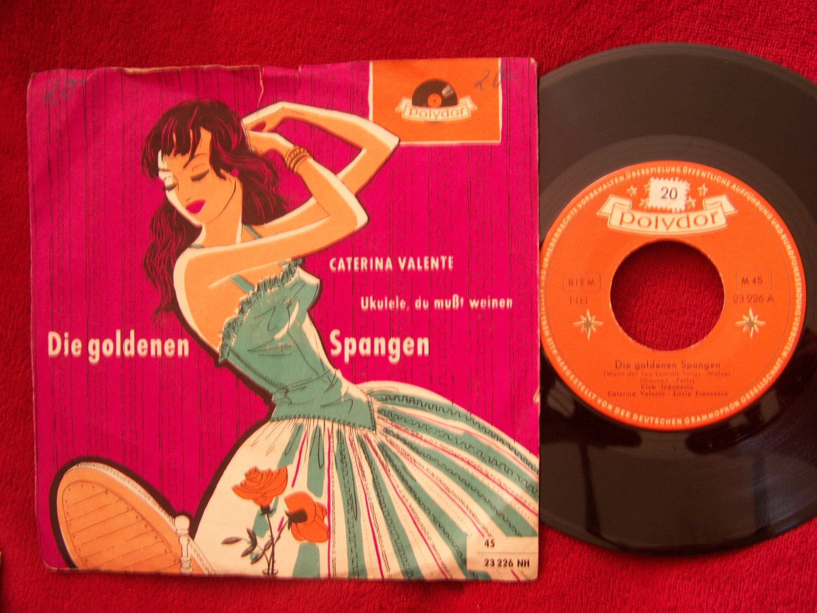 Caterina Valente – Die goldenen Spangen / Ukulele, du mußt weinen – Polydor 23 226