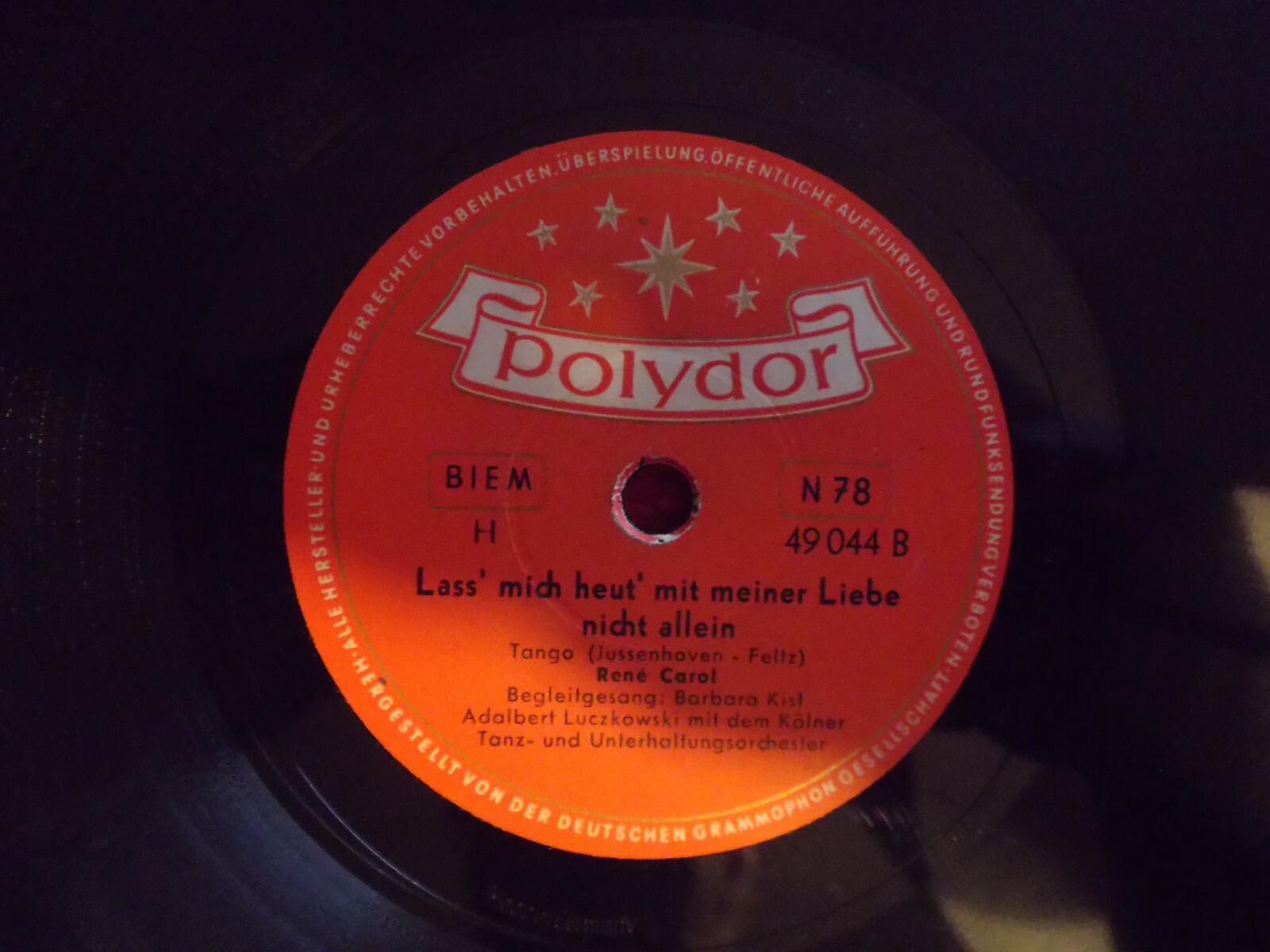 Rene Carol – Es blüht ein weiße Lilie / Lass´ mich heut´ mit meiner Liebe nicht allein (Schellack-Single), Bild 2