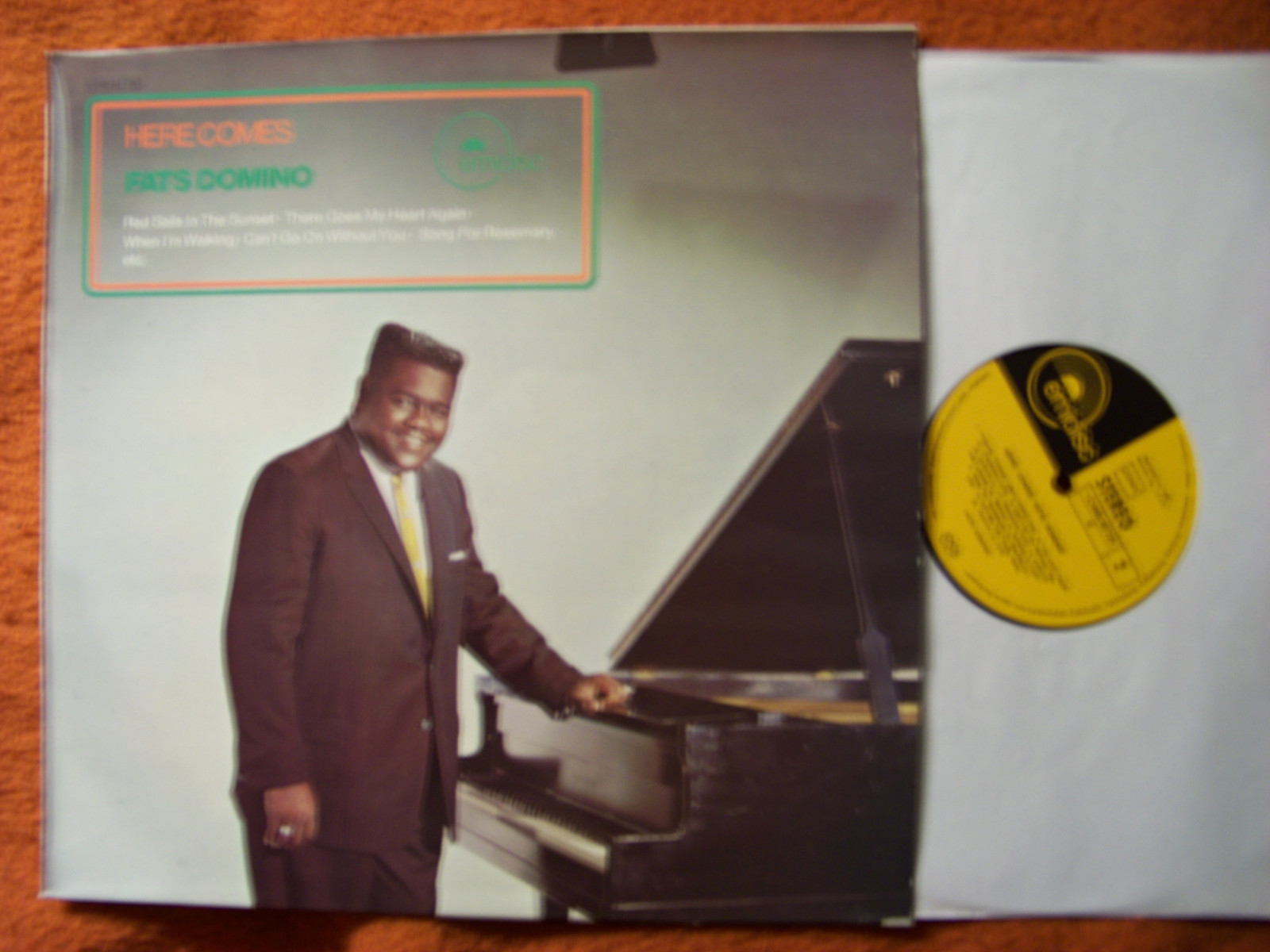Fats Domino – Here Comes (LP, Emidisc Records)