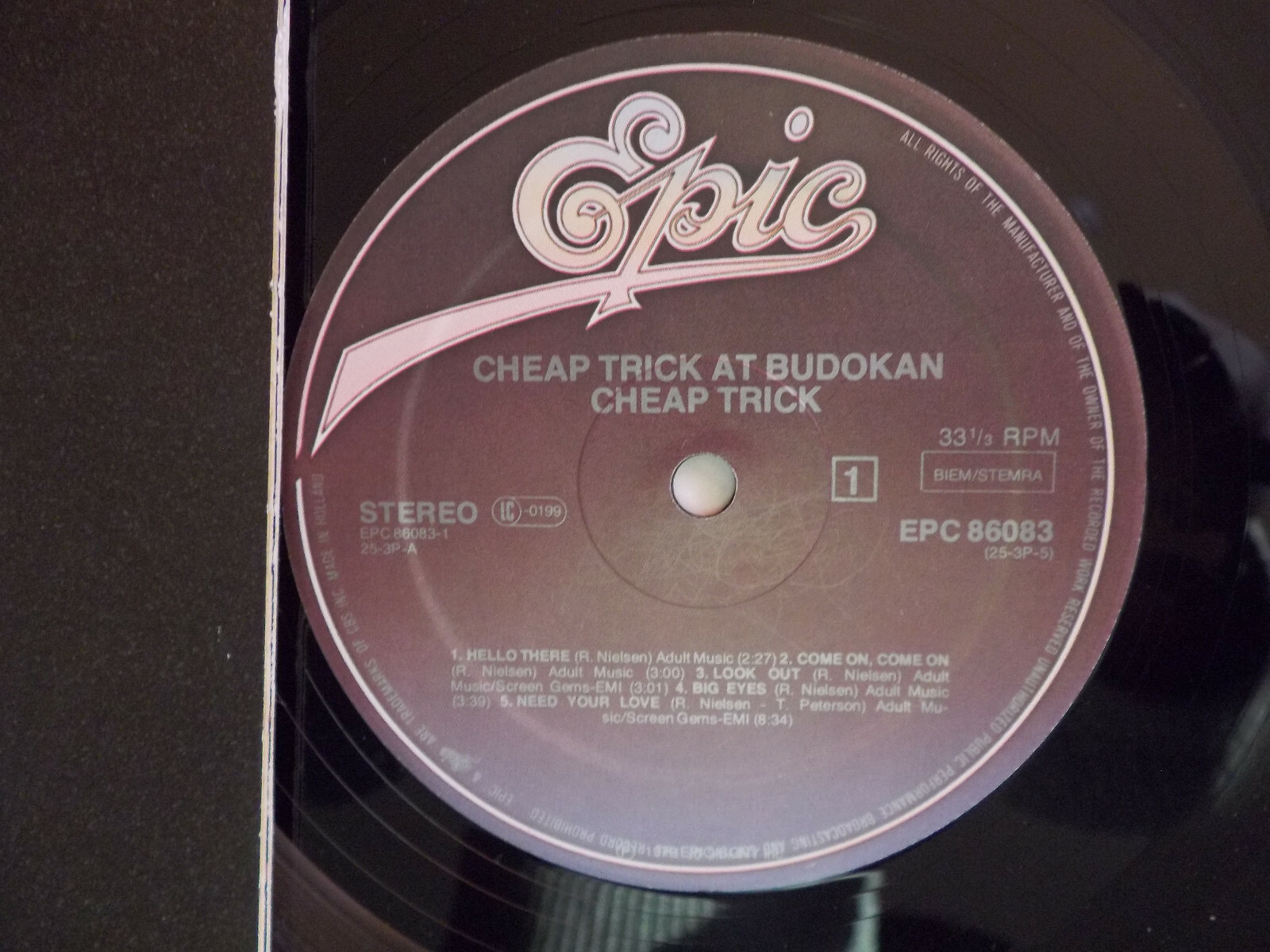 Cheap Trick – At Budokan | Epic Records, LP, Niederlande 1979, Bild 2