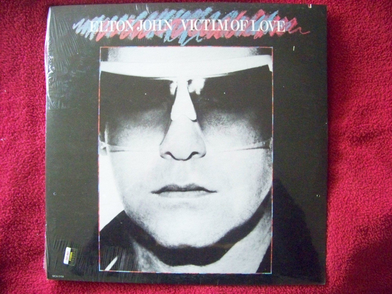 Elton John – Victim of Love | LP, MCA-5104, USA (1979)