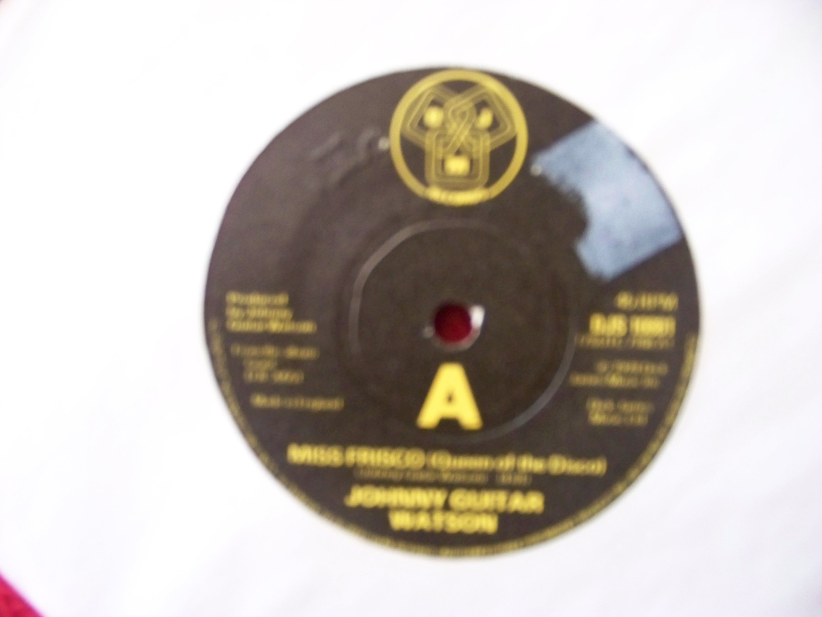 Johnny Guitar Watson – Miss Frisco / Tu jours amour (DJM Records, DJS 10881, 1978)