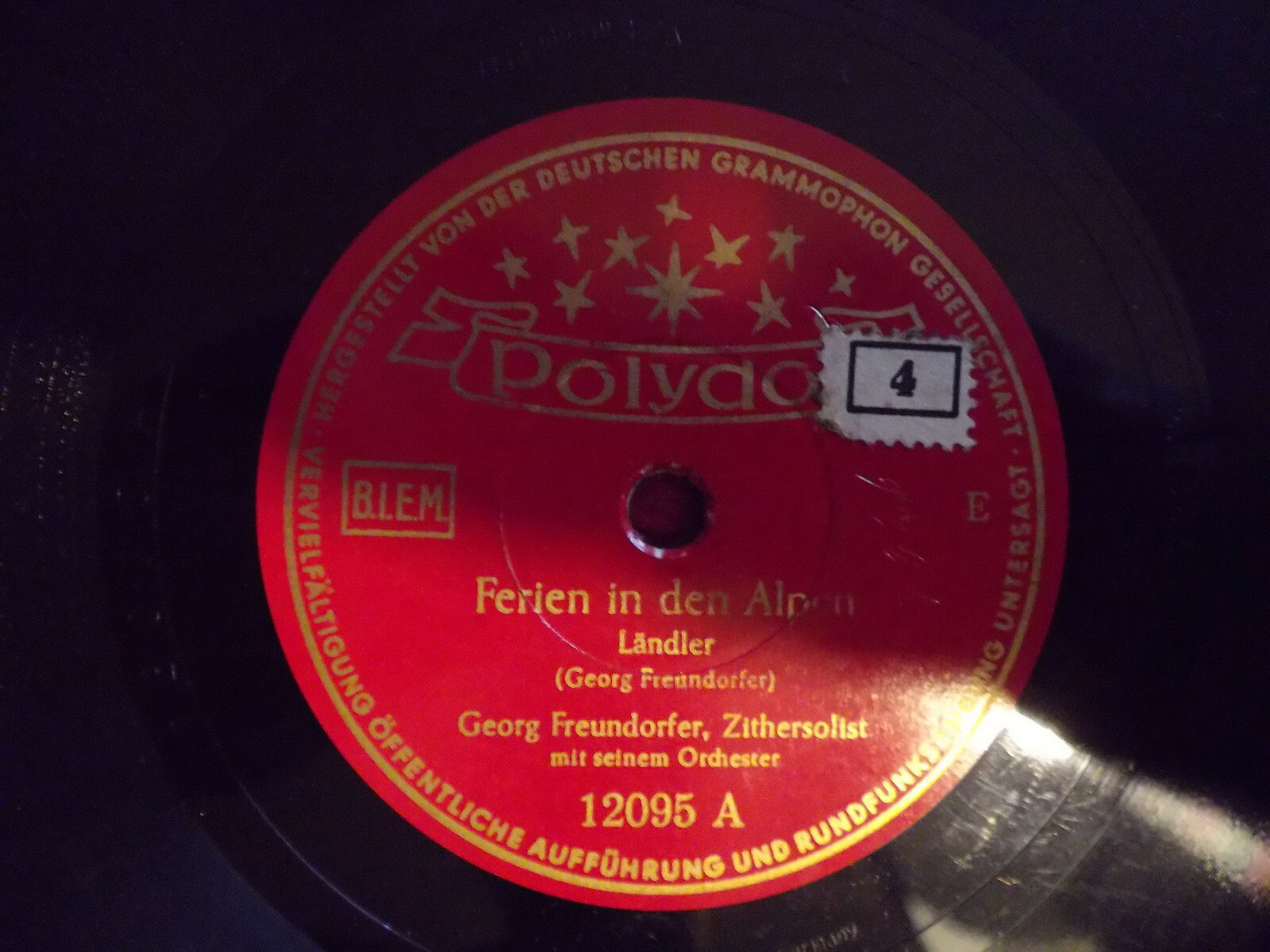 Georg Freundorfer – Ferien in den Alpen / Südliches Blut (Polydor Records, 78 U/min)