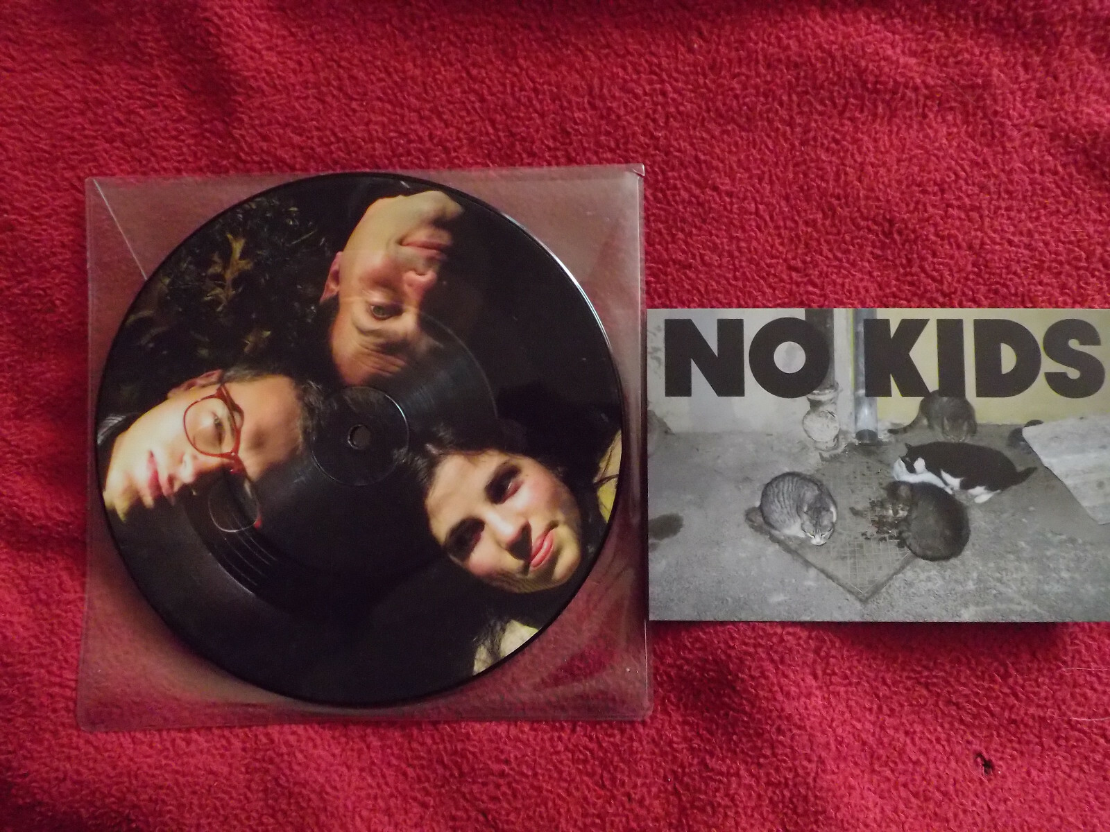 No Kids – Cherry trees / An afternoon at the Pendleton´s (Picture-disc, AGO 028)