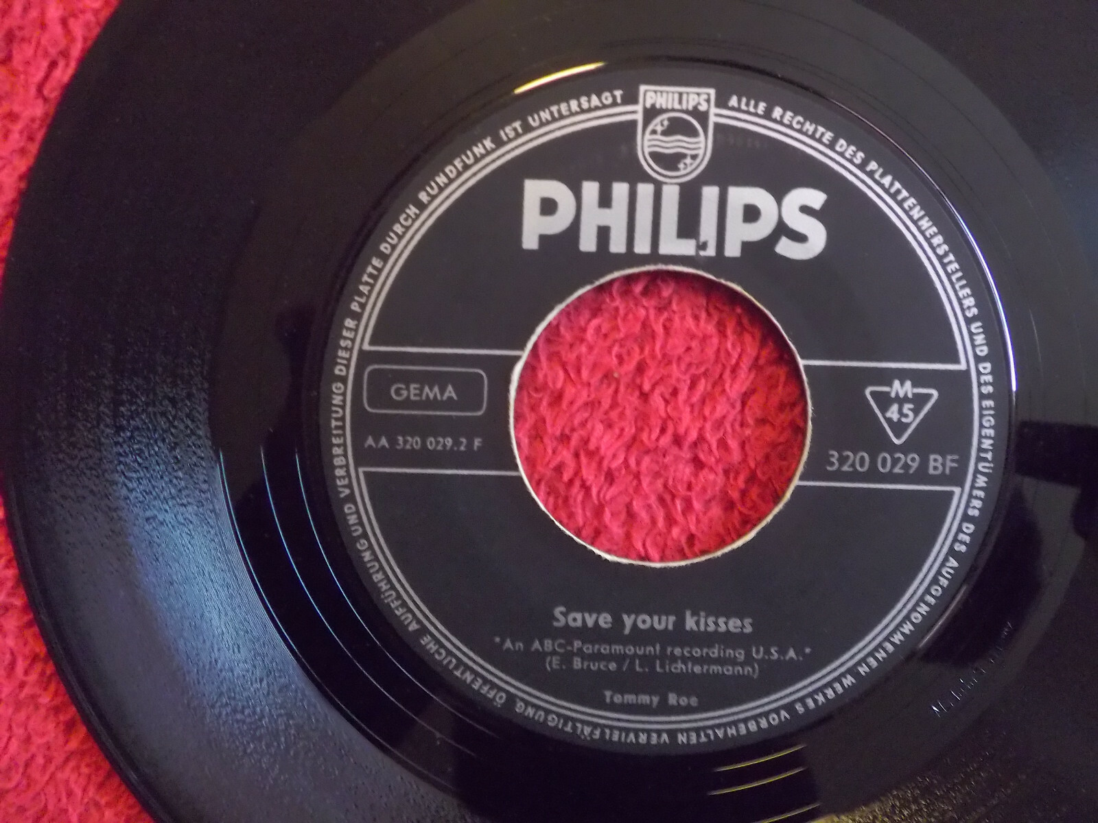Tommy Roe – Sheila / Save your kisses (Philips Records, 320 029 BF), Bild 2