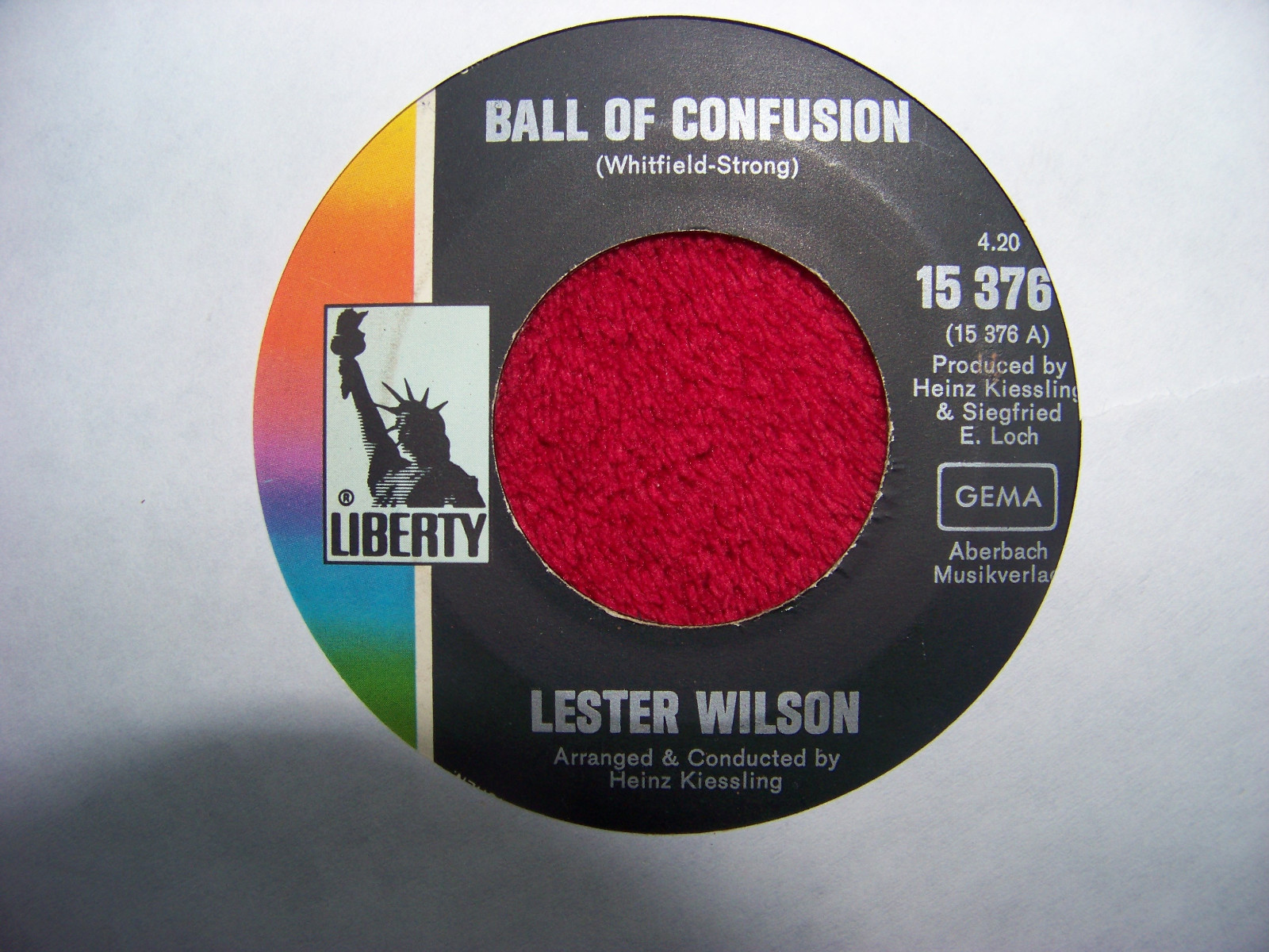 Lester Wilson – Ball of confusion / I got life (Liberty Records 15 376)