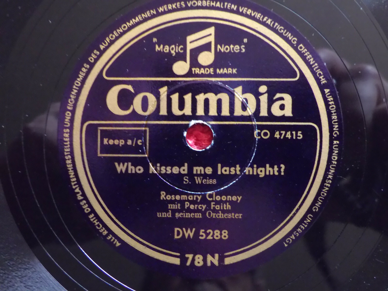 Rosemary Clooney – Who Kissed Me Last Night? / Blues in the Night (Columbia)
