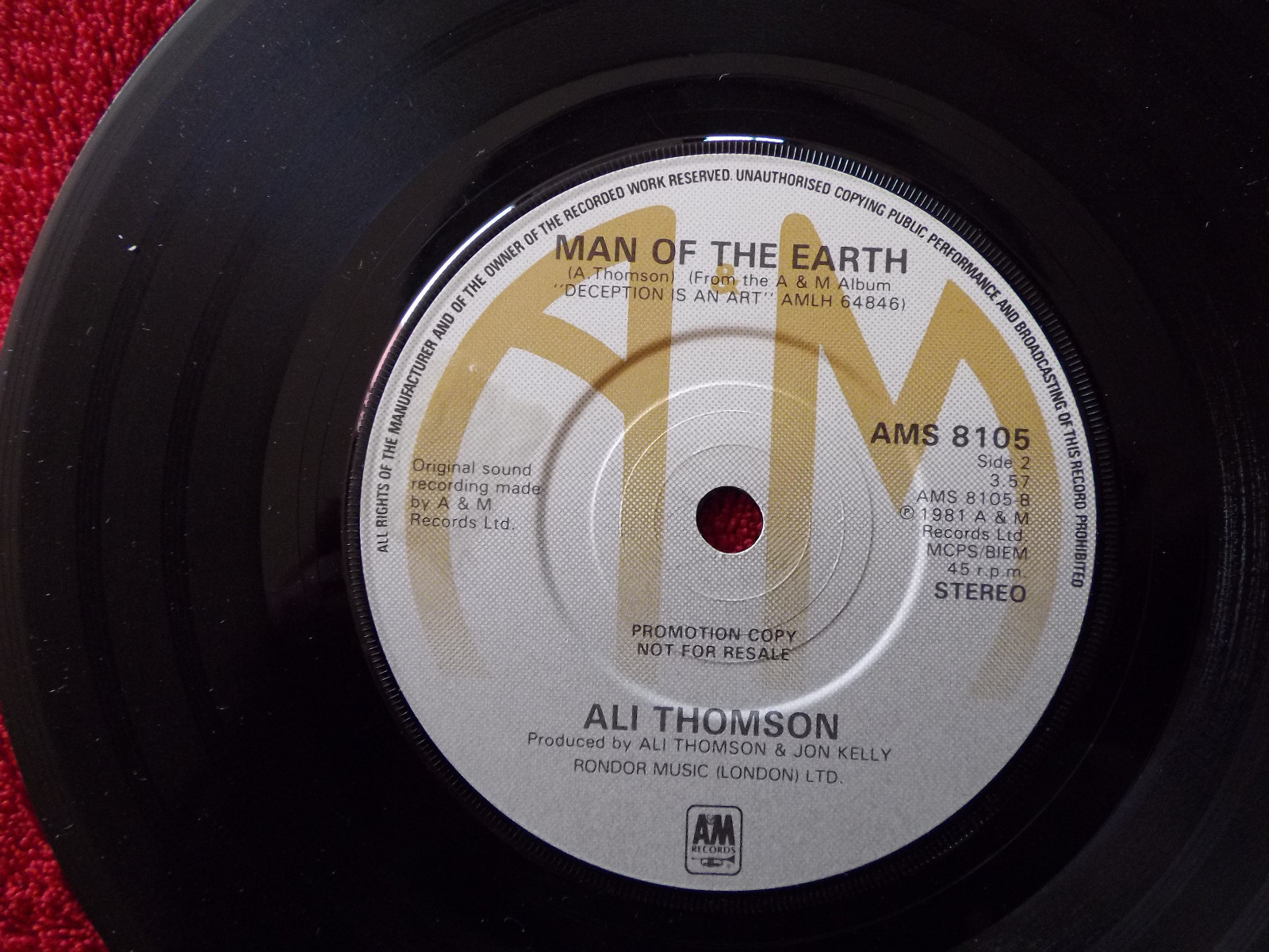 Ali Thomson – Foolish child / Man of the earth (Promo-Single), Bild 2