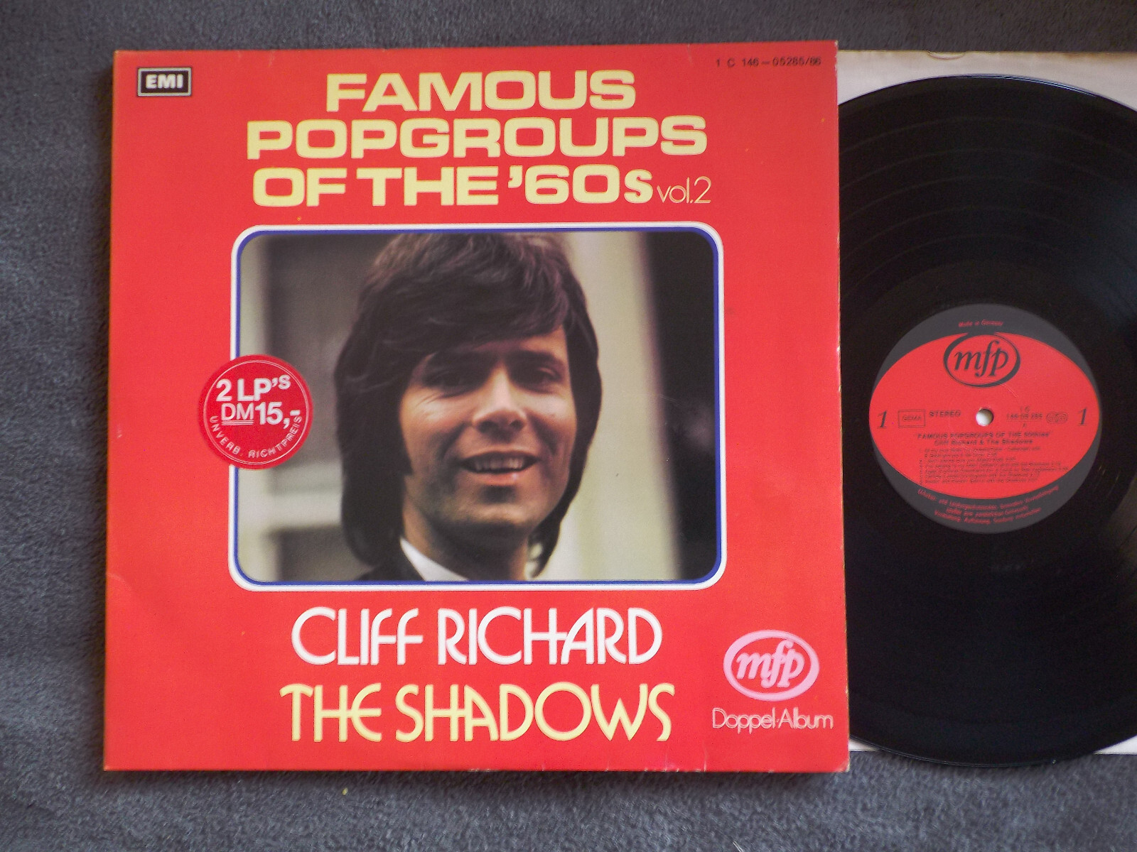 Cliff Richard & The Shadows – Famous Popgroups of the 60s (Doppel-LP)