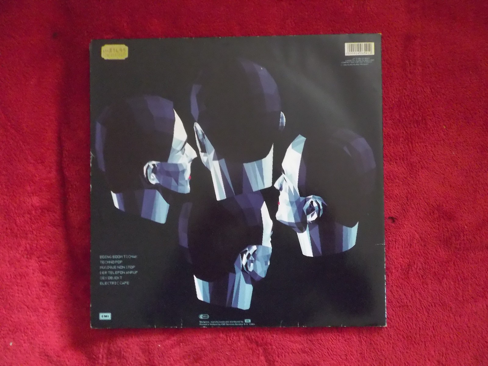 Kraftwerk – Electric Cafe (LP, EMI Records, 1986), Bild 5