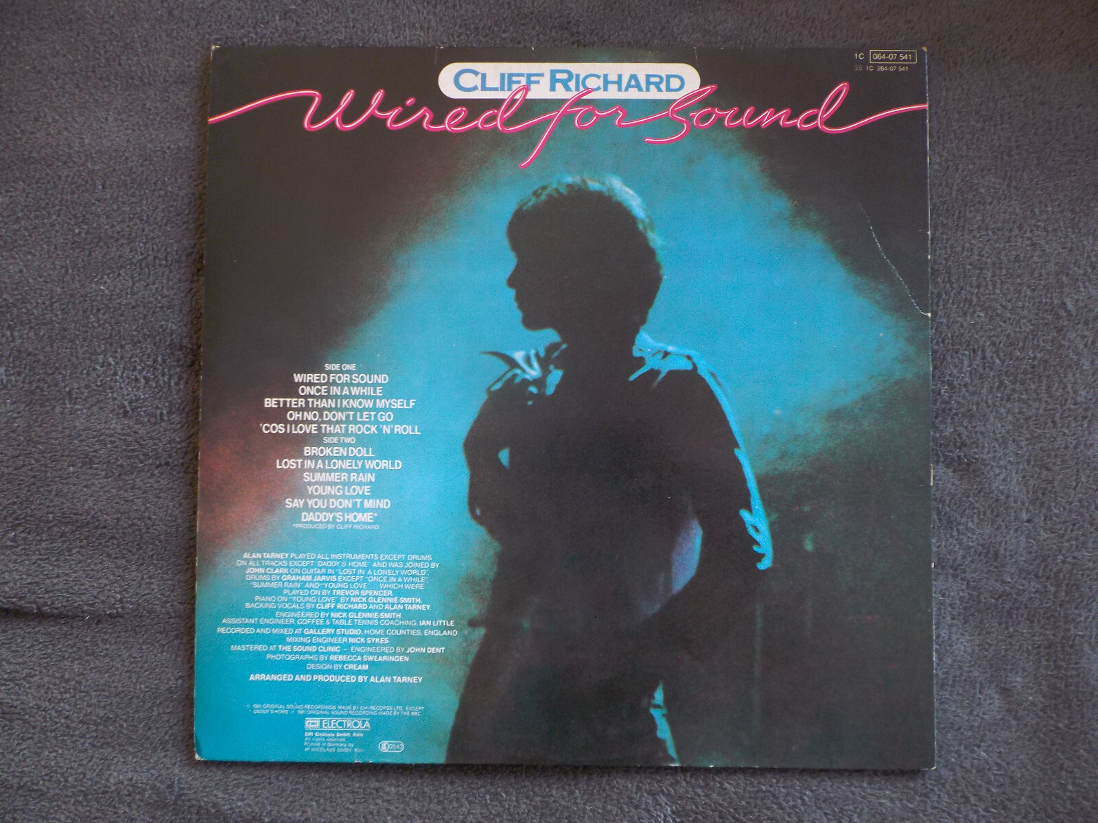 Cliff Richard – Wired for Sound | EMI Records, 12″-LP, Deutschland, 1981, Bild 2