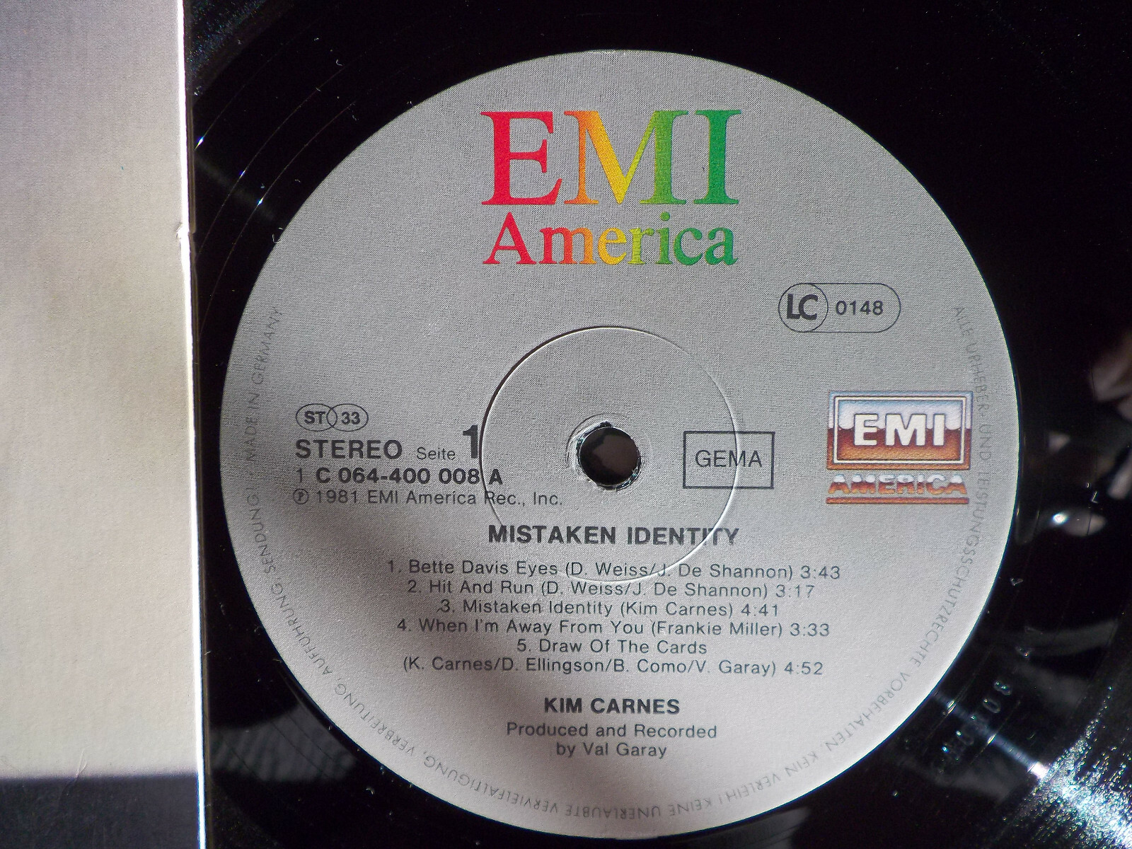 Kim Carnes – Mistaken Identity (LP, EMI Records, 1981, D / NL), Bild 2