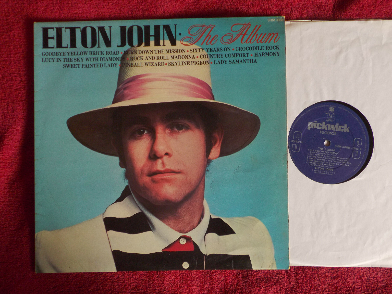 Elton John – The Album (Pickwick Records, SHM 3088)
