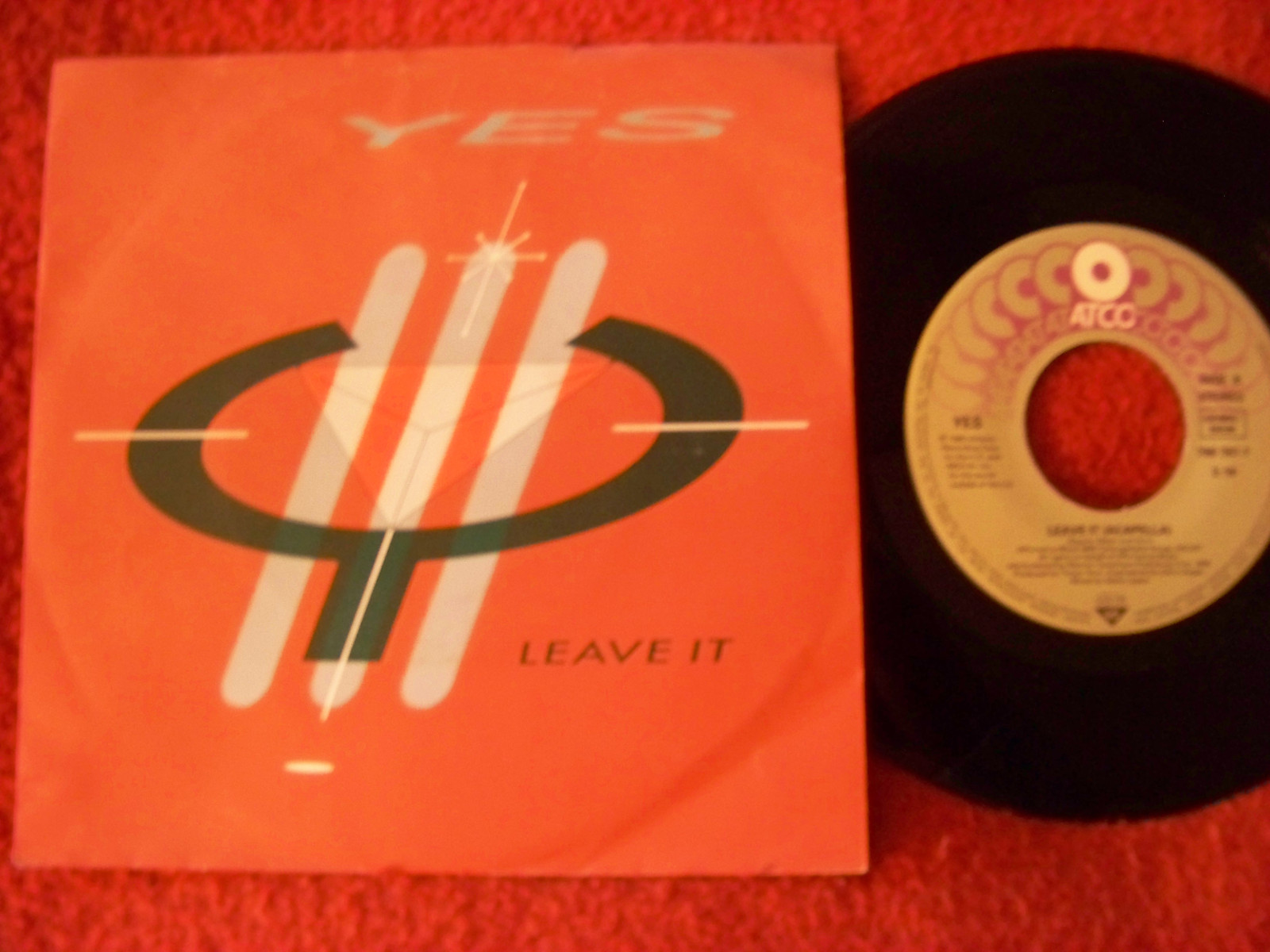 Yes – Leave It / Leave It (Acapella) – 7″-Single, 45 U/min, 1983