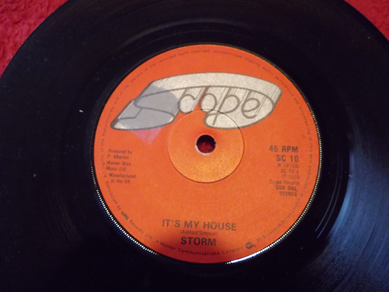 Storm – In My House / Sitting in the Bush (7″, 45 U/min)
