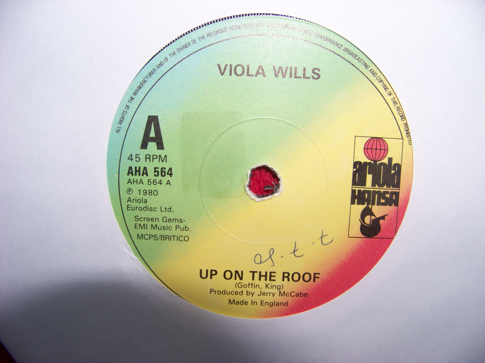 Viola Wills – Up on the roof / Let em be your rock | Ariola / Hansa Records | AHA  564 (1980)