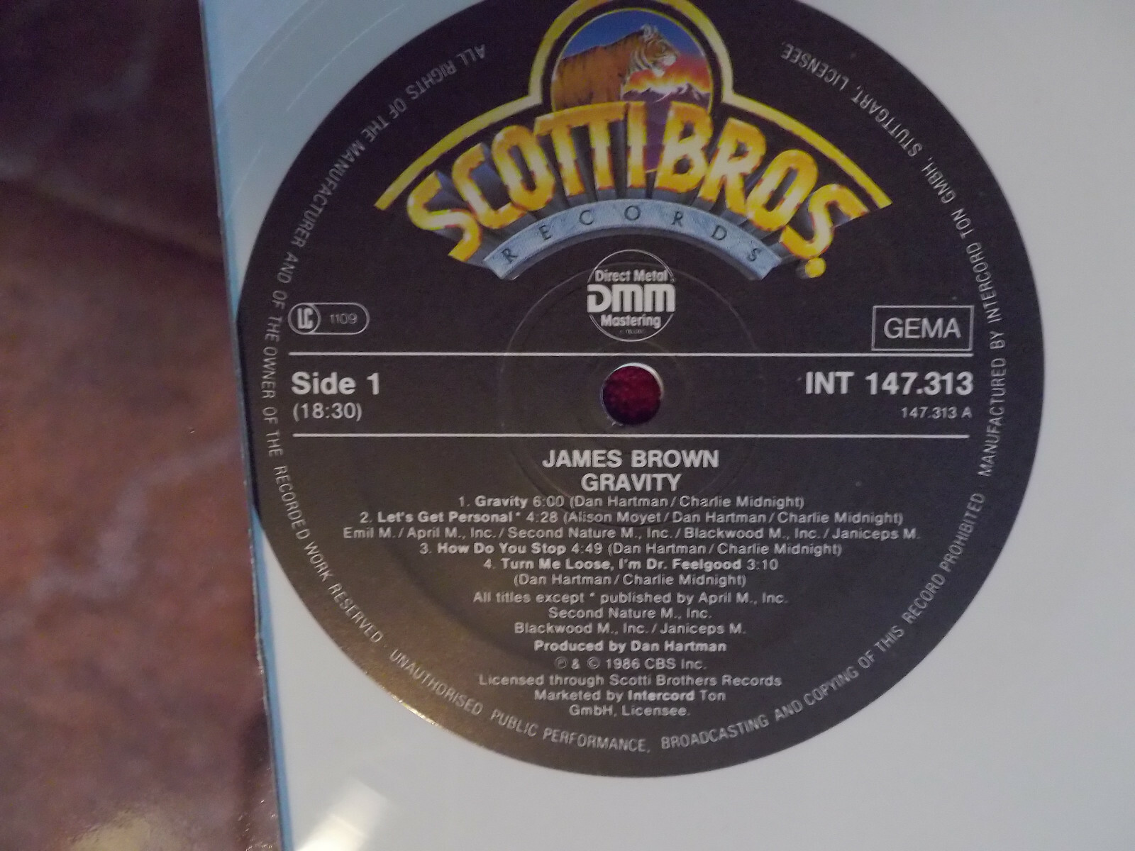 James Brown – Gravity (LP, weißes Vinyl, Scotty Bros. Records, 1986), Bild 2