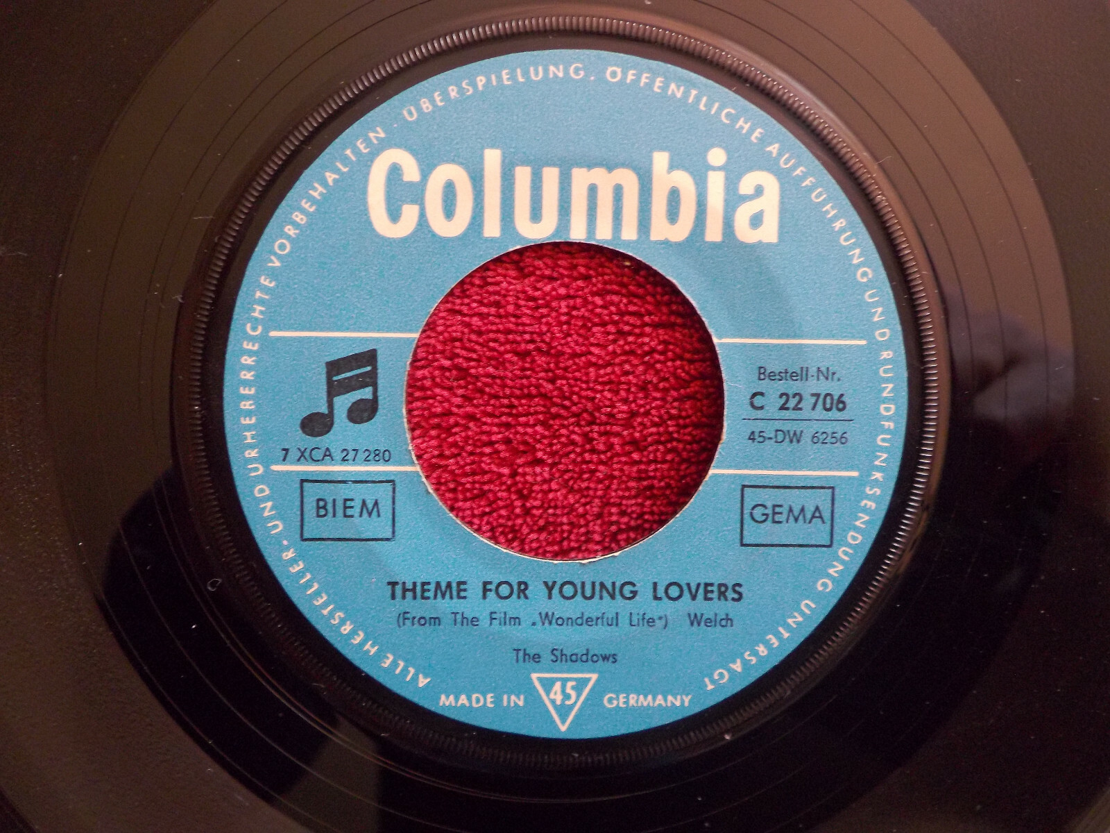 The Shadows – Theme for Young Lovers / This Hammer | Columbia 45er