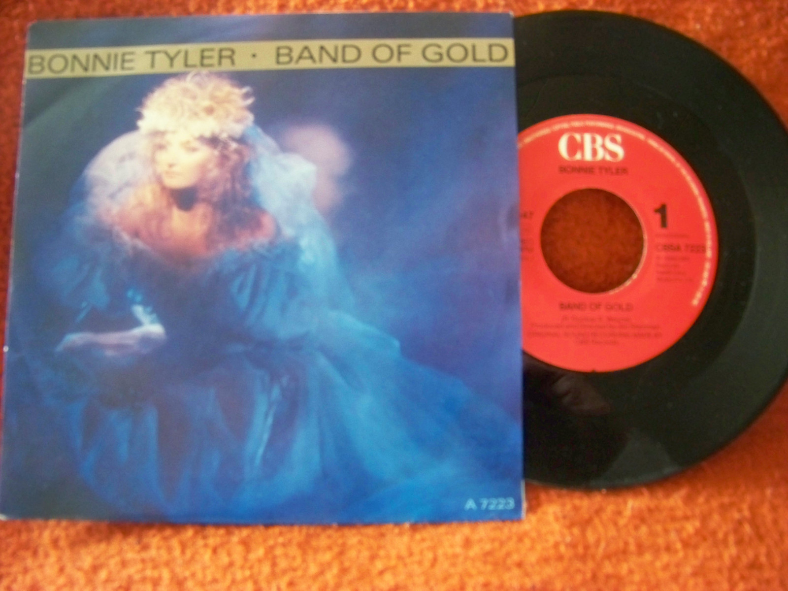 Bonnie Tyler – Band of Gold / It´s Not Enough (CBS, CBSA 7223)