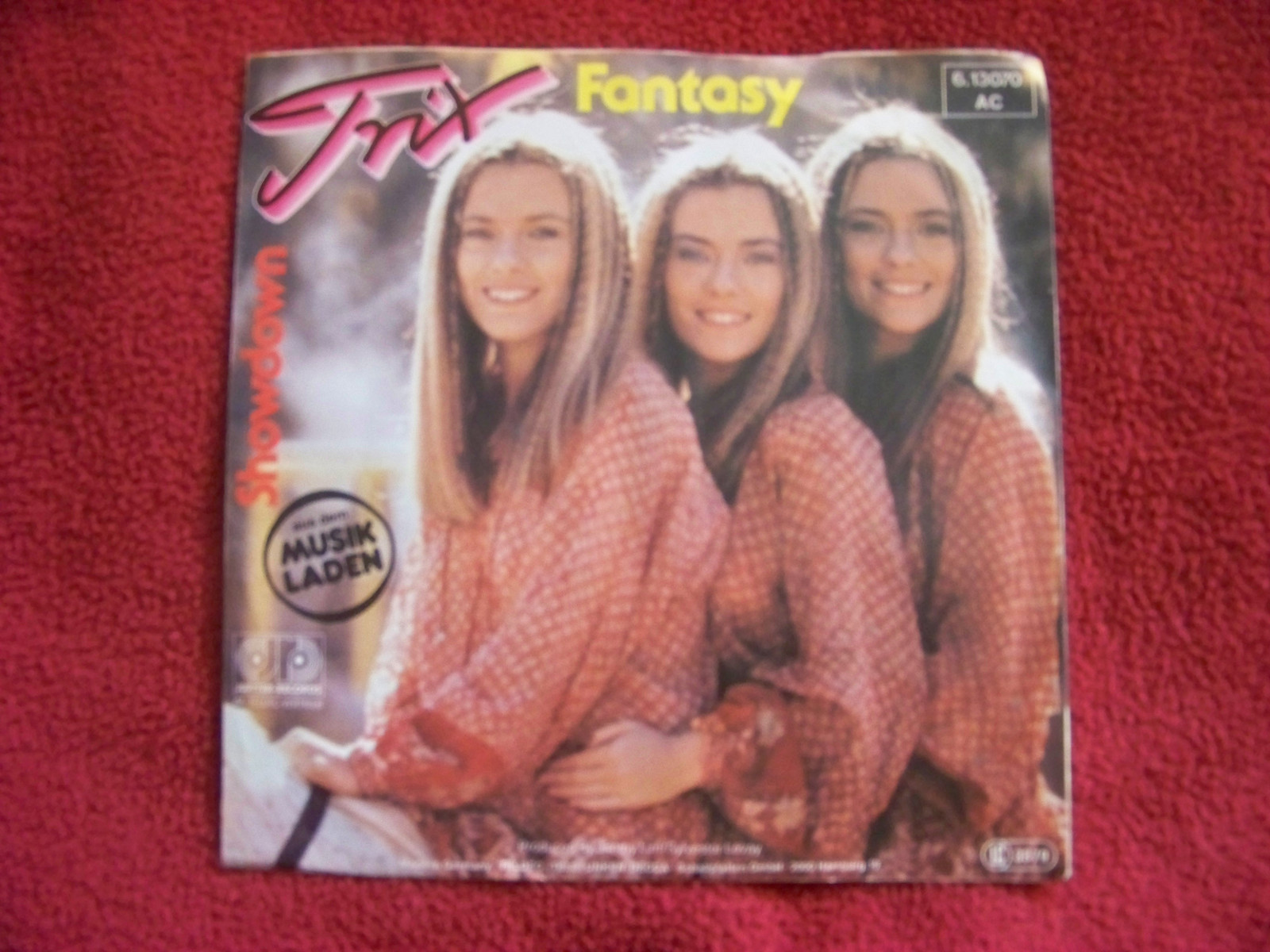 Trix – Fantasy / Showdown (7-Inch-Single, 1981), Bild 2