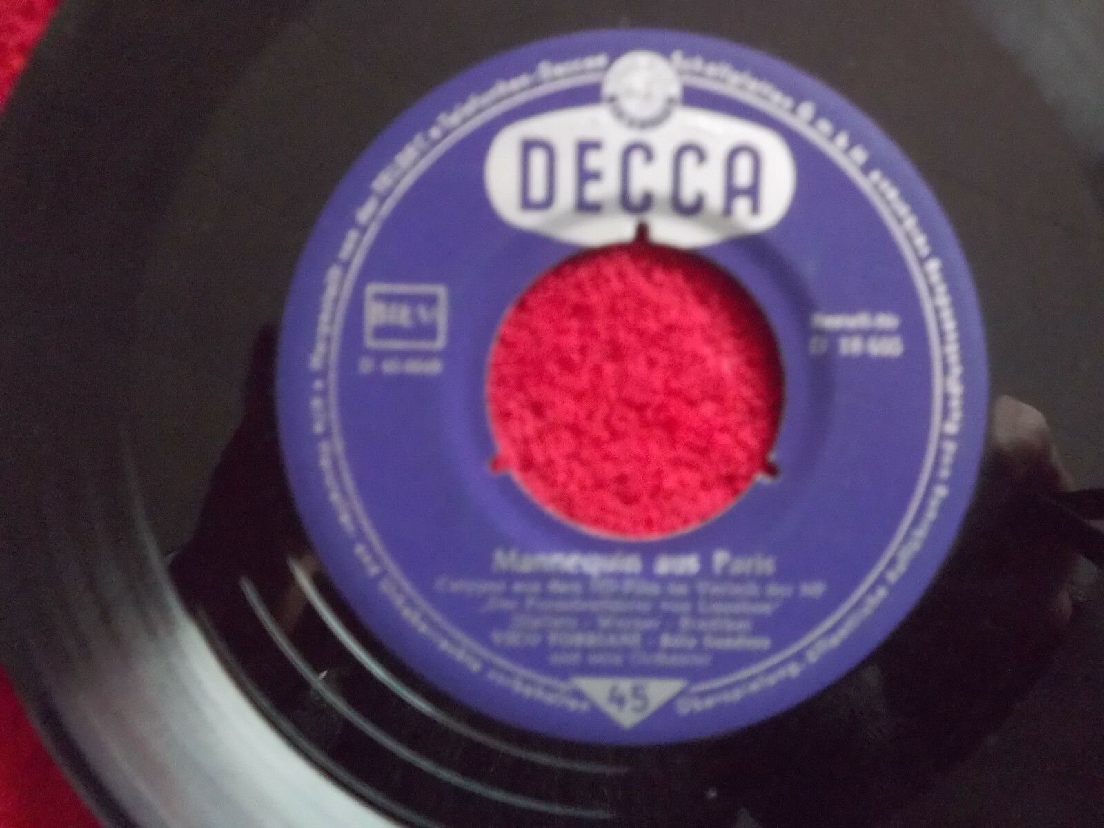 Vico Torriani – Mannequin aus Paris / Verlieb´ dich in Lissabon (Single), Bild 2