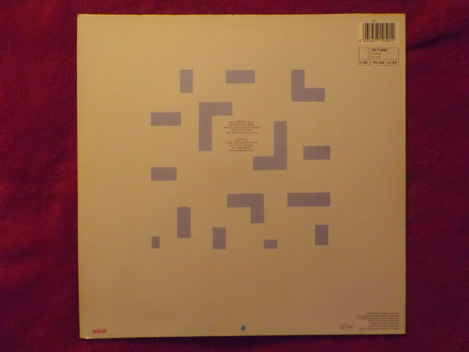 Eurythmics – Revenge (LP, RCA Records, PL 71050, 1986), Bild 3