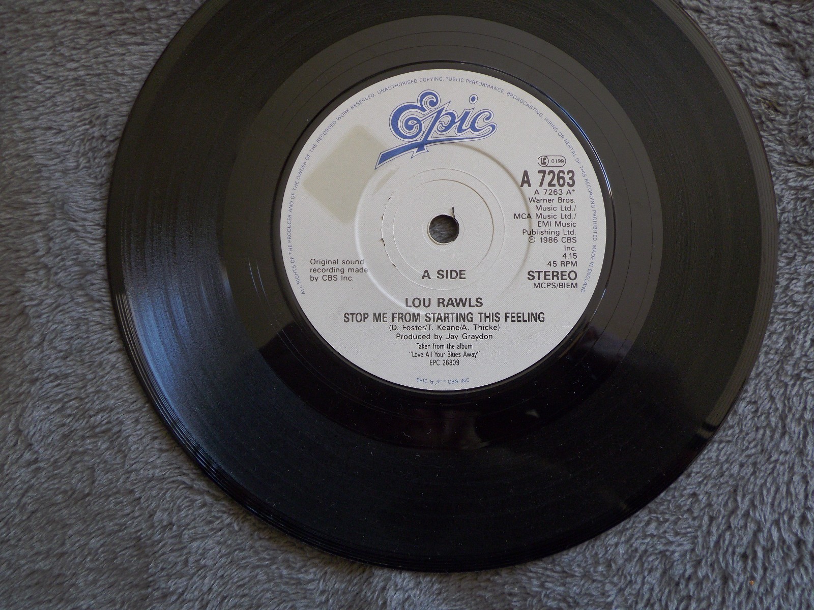 Lou Rawls – Stop me from starting this feeling / Love all your blues away – Single