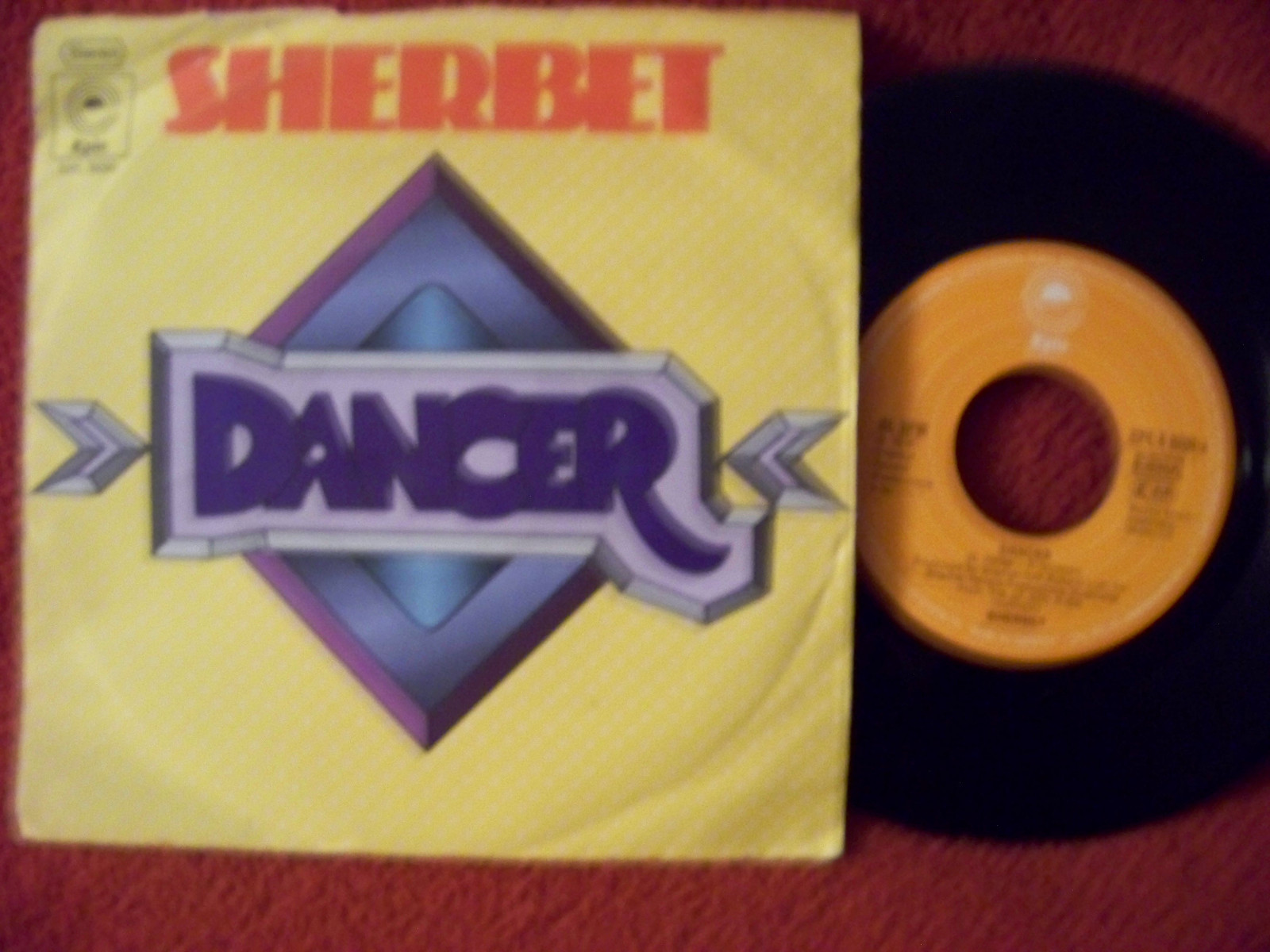Sherbet – Dancer / Blueswalkin' (7″-Single, Epic Records, EPC 5030, 1976)