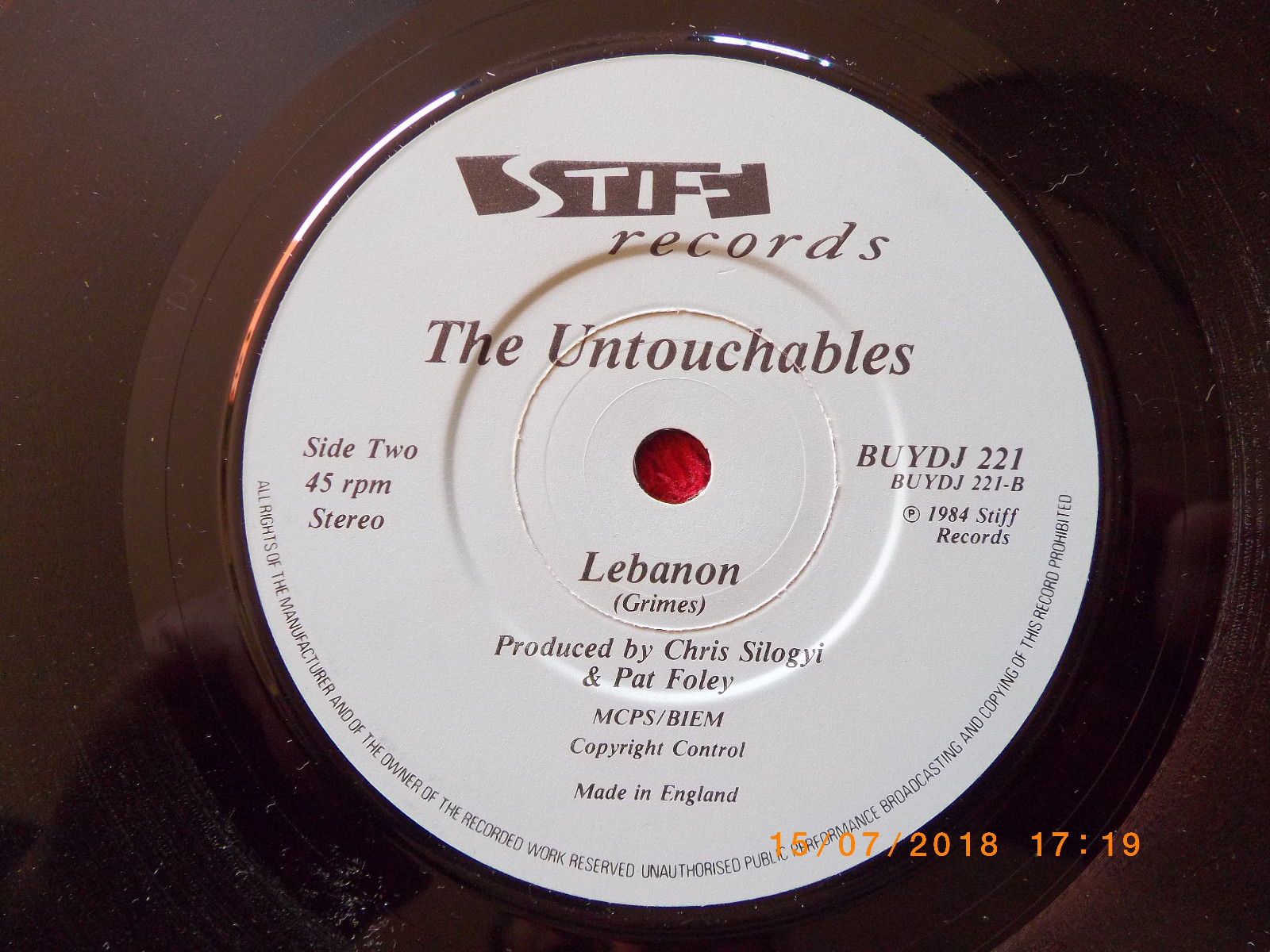 The Untouchables – Free Yourself / Lebanon | Stiff Records BUYDJ 221, Bild 2