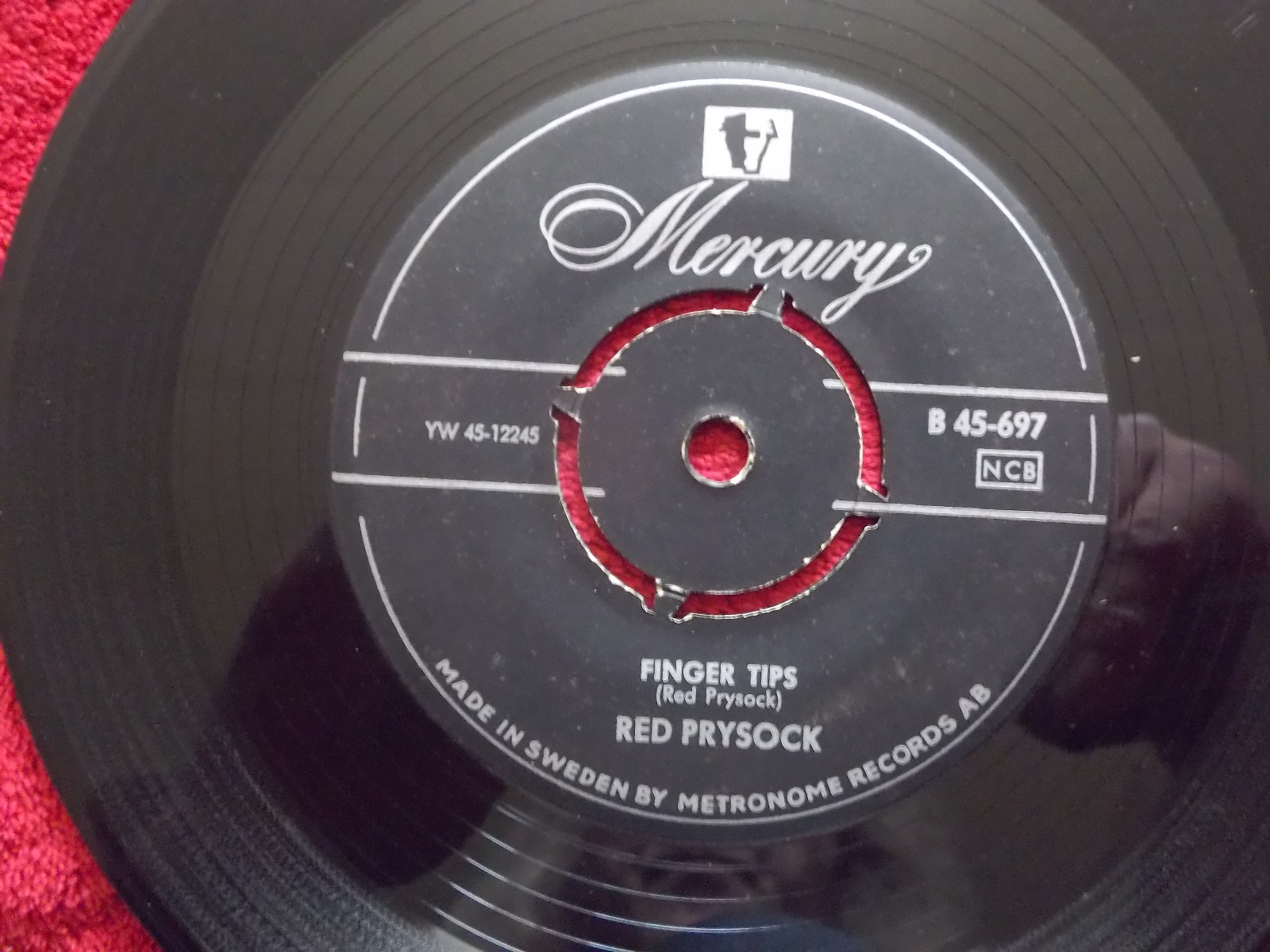 Red Prysock – Finger tips / Short circuit | Mercury Records B 45-697