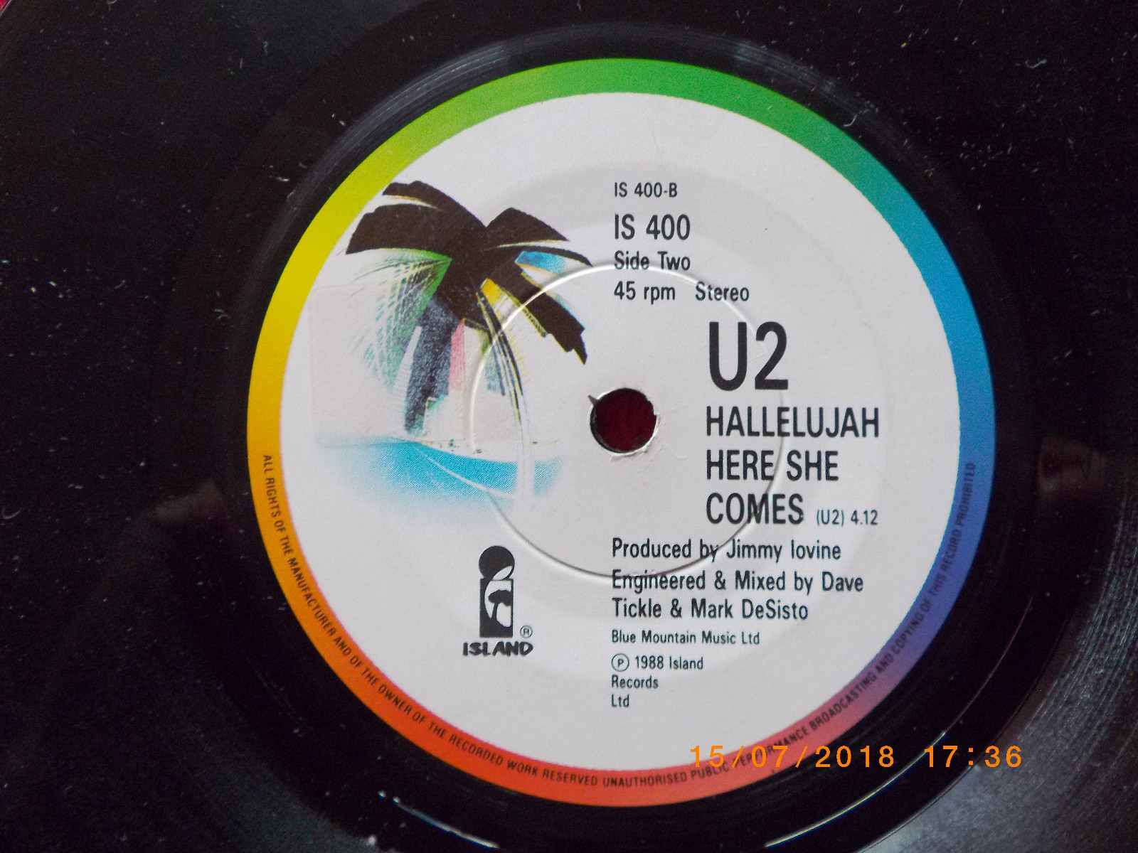 U2 – Desire / Hallelujah Here She Comes (7-Inch-Single, 1988), Bild 2