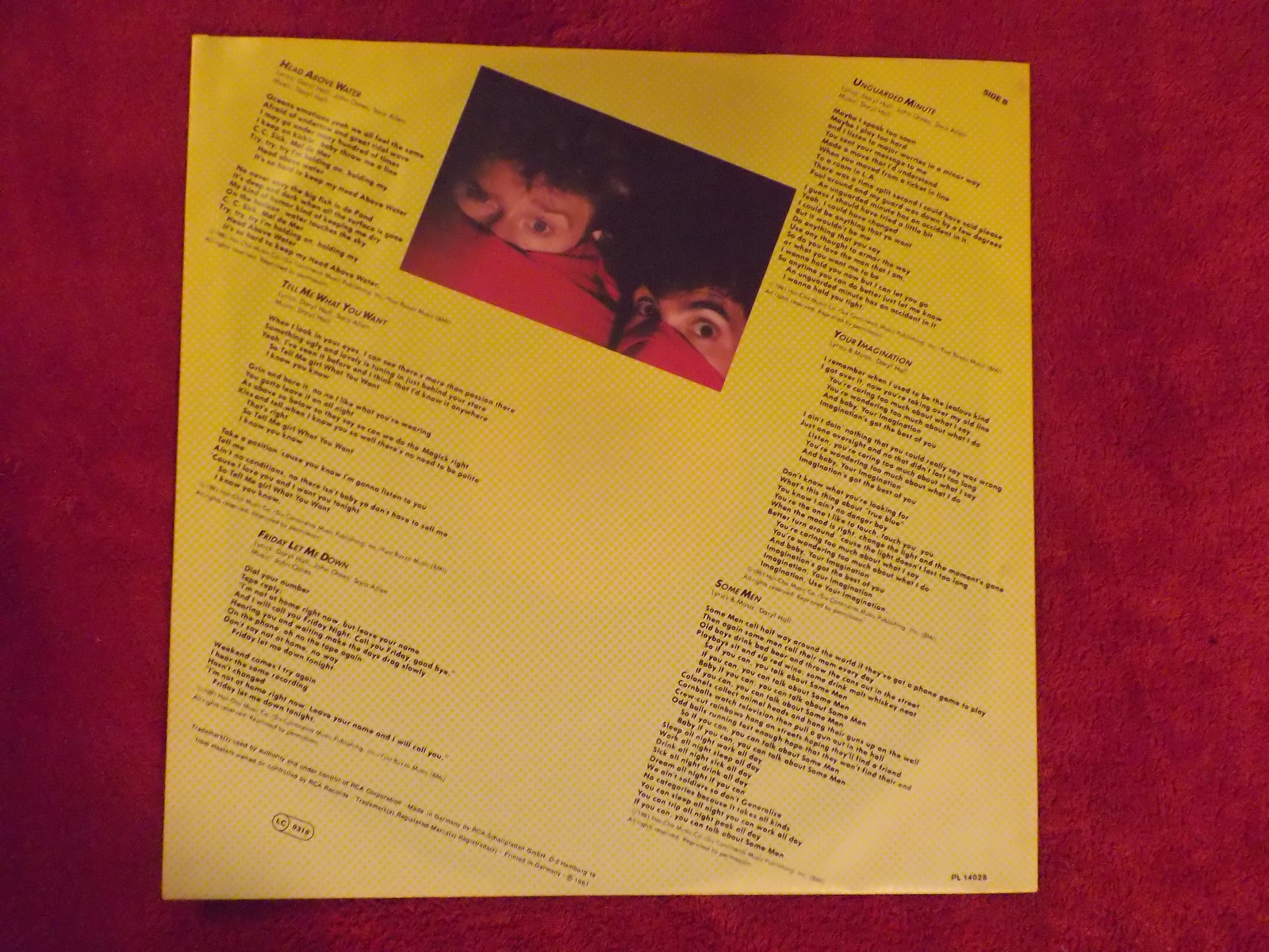 Daryl Hall & John Oates – Private Eyes | RCA Records, deutsche LP (1981), Bild 3